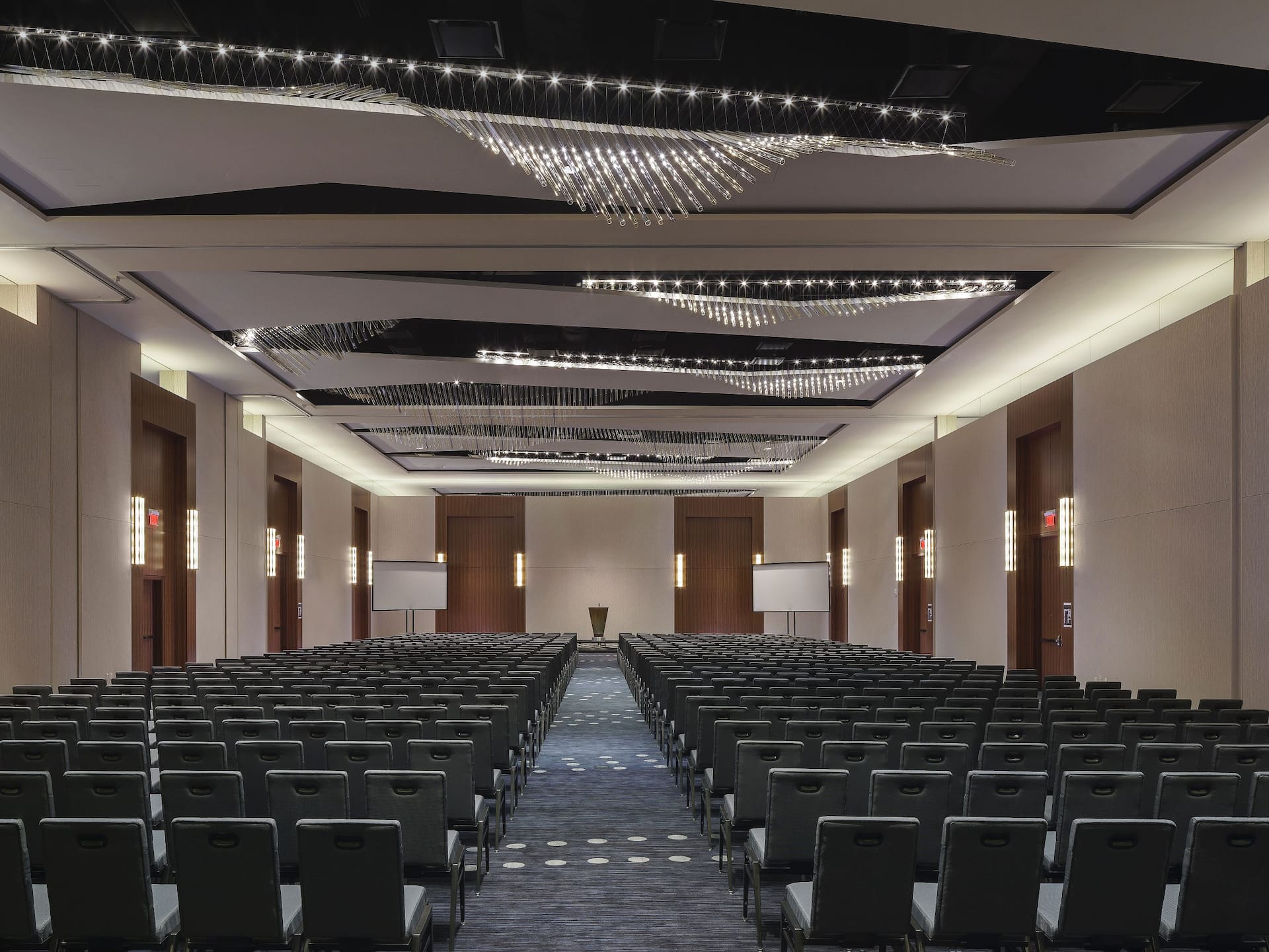 Hyatt Regency Tysons Corner Center RB Theatre