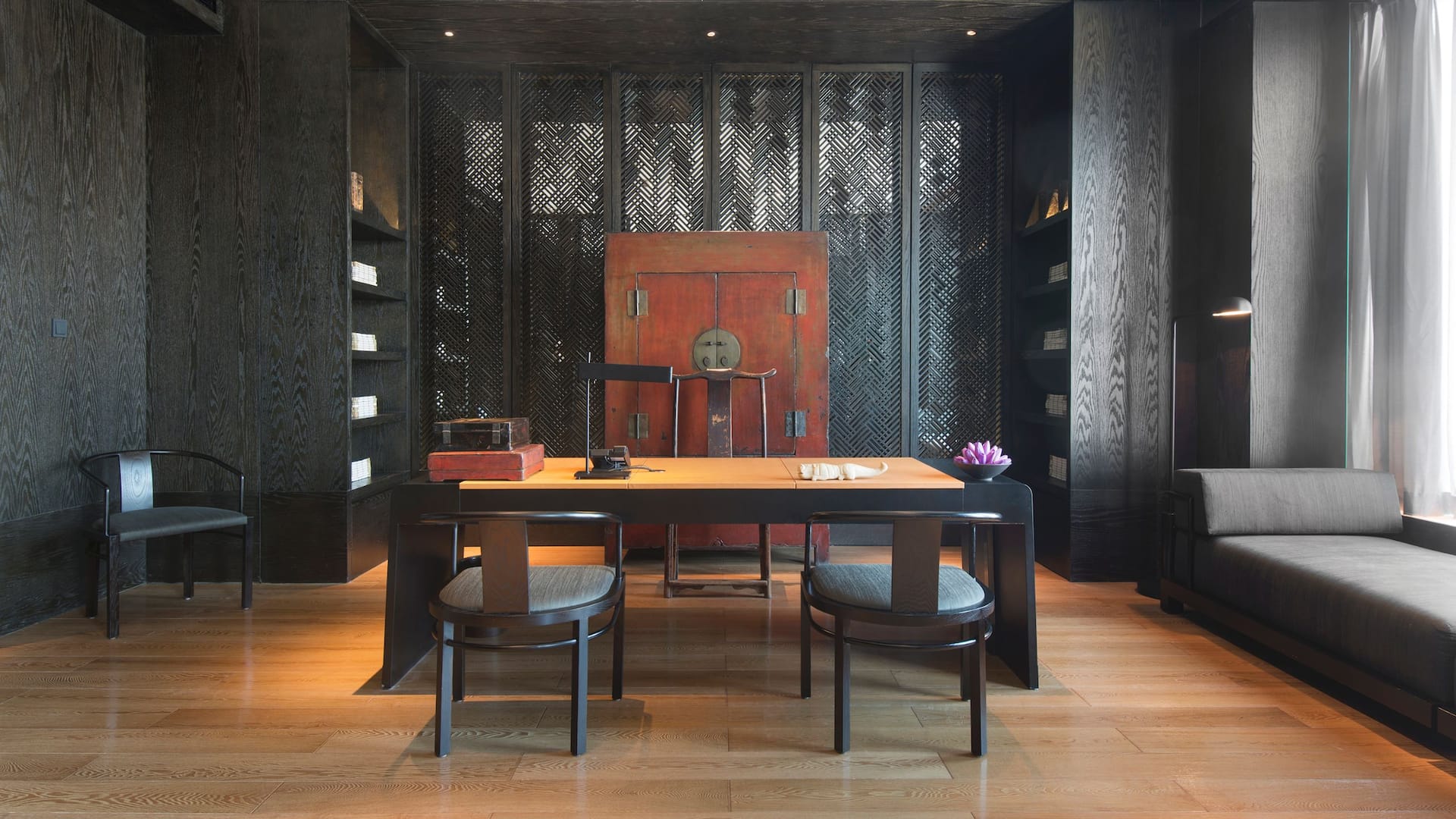 Hyatt Regency Wuhan Optics Valley Presidential Suite Study