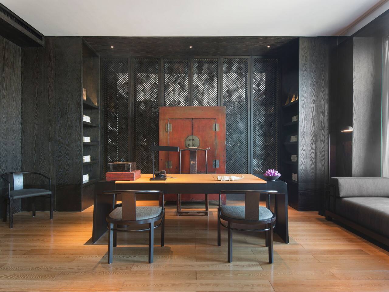 Presidential Suite Study