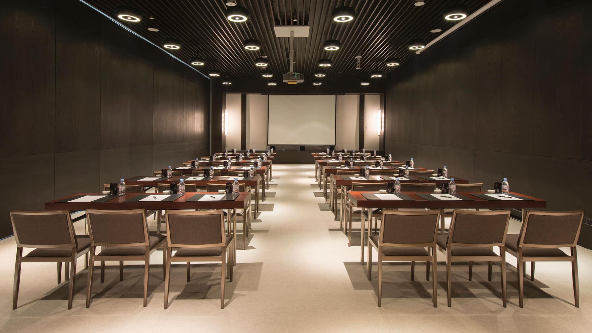 Hyatt Regency Wuhan Optics Valley Event Room Classroom