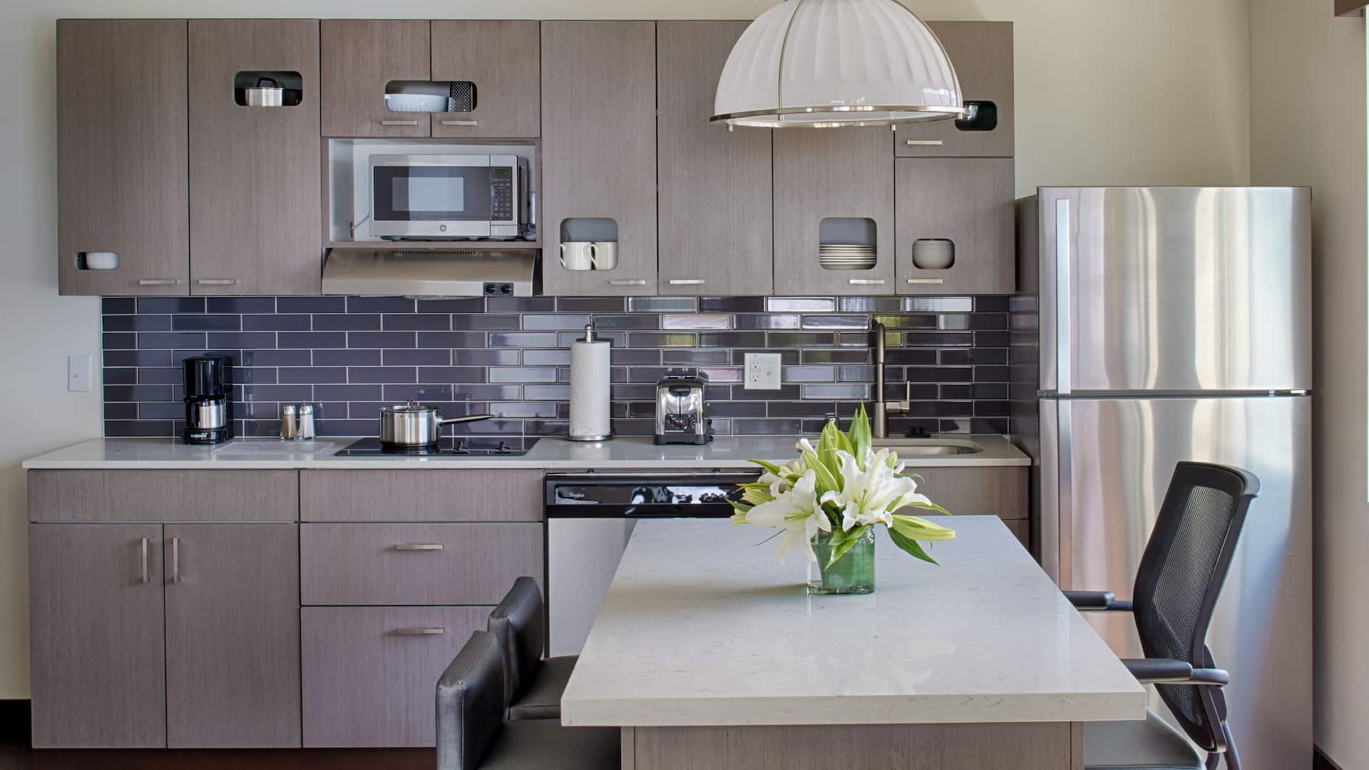 Hyatt House Seattle/Downtown Kitchen
