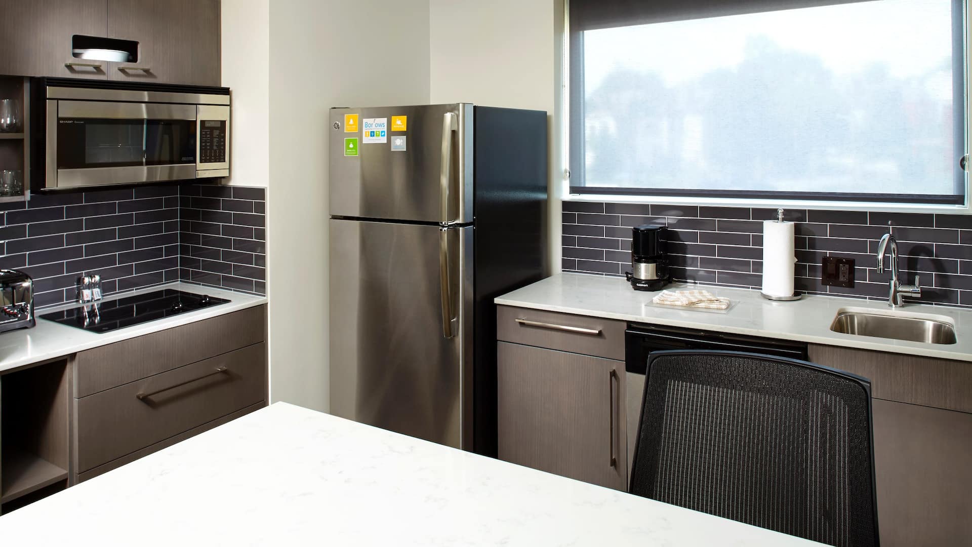 2 of 3 Hyatt House Pittsburgh/Bloomfield/Shadyside Queen Suite Kitchen