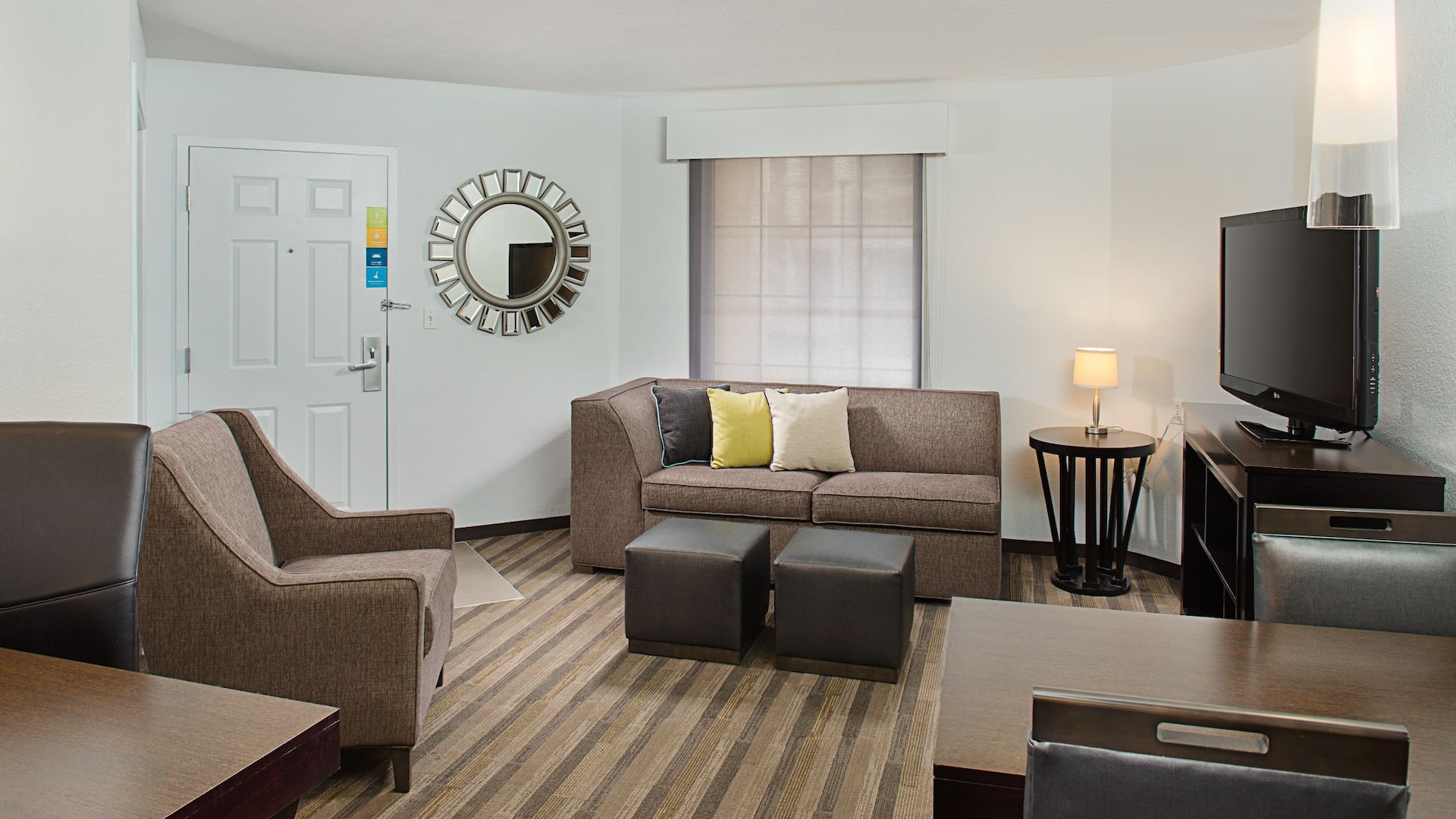 Hyatt House Mt. Laurel Suite