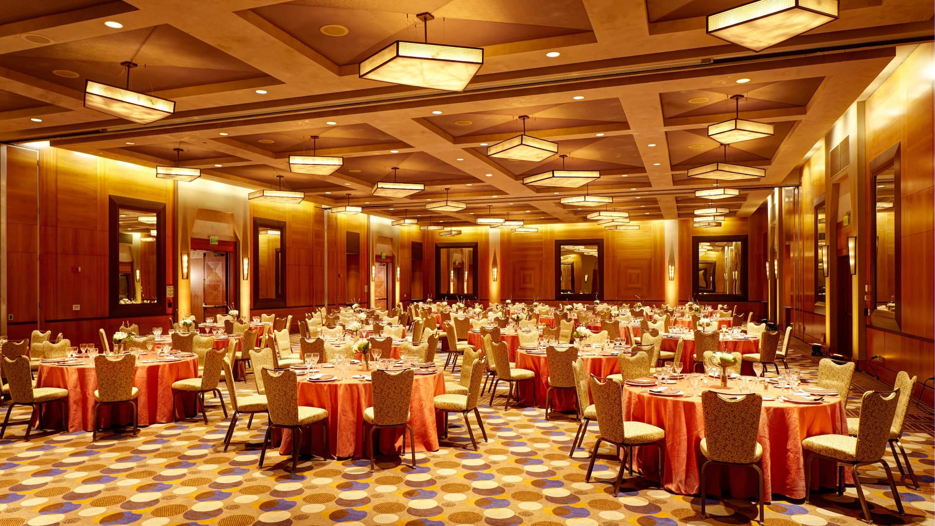 1 of 1 Leonesa Ballroom and Foyer