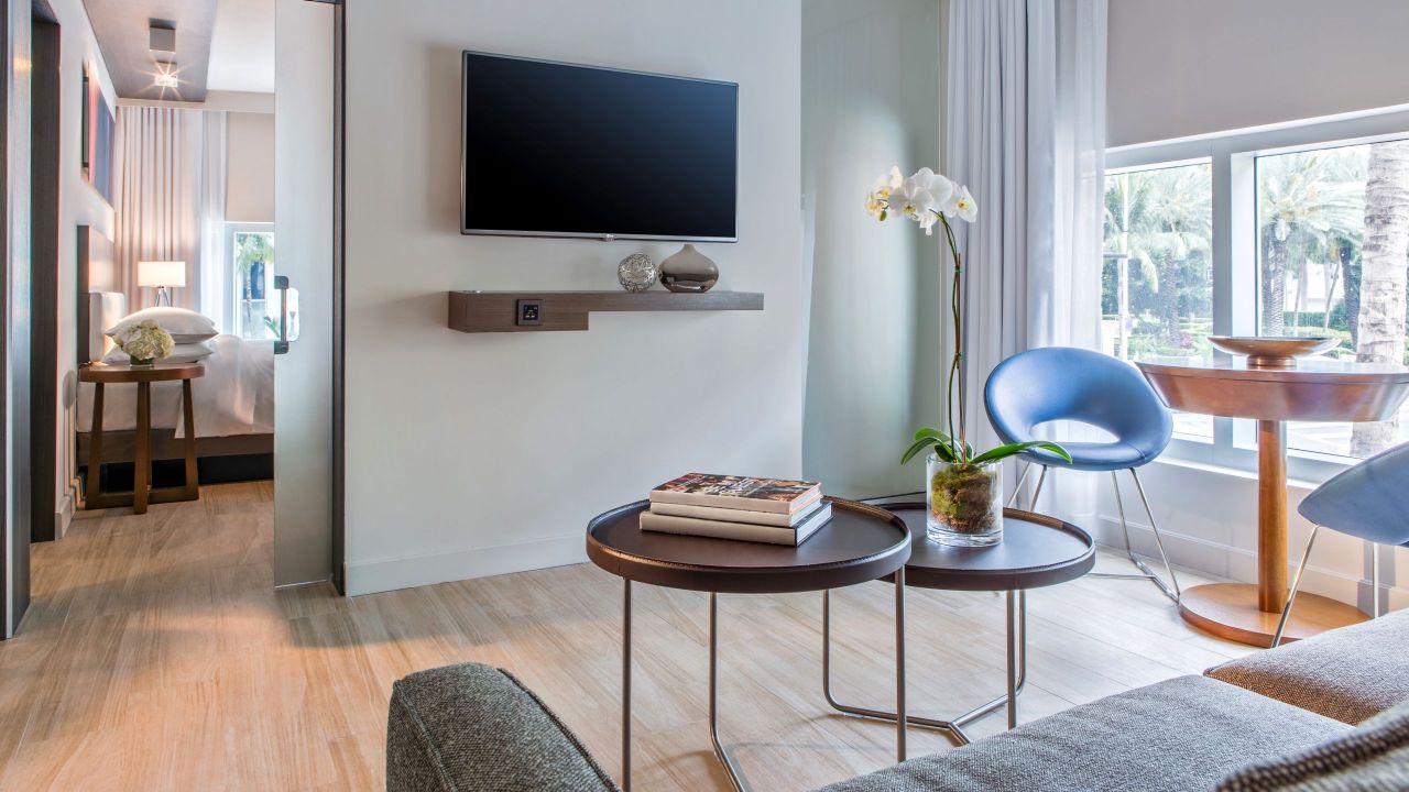 Hotel Rooms In South Beach Miami Hyatt Centric Free Wi Fi Living Room Suite