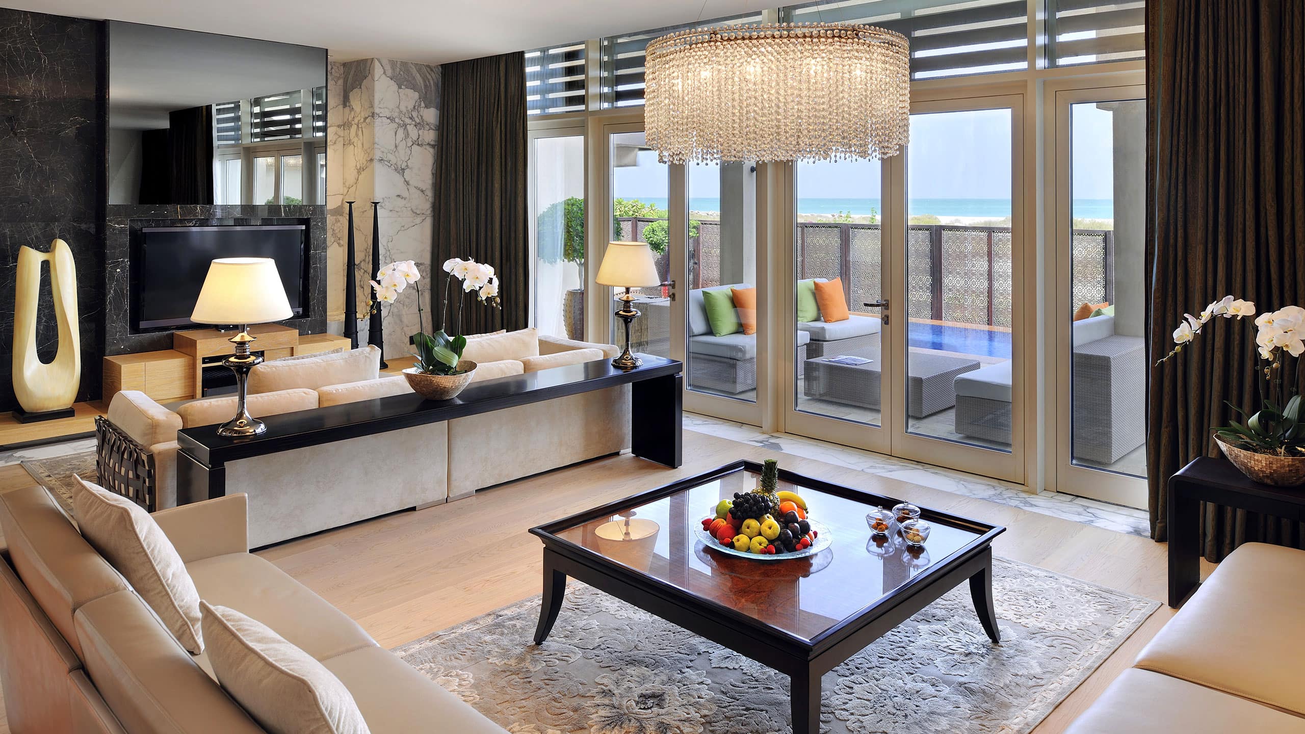2 de 10 Park Hyatt Abu Dhabi Hotel and Villas Royal Villas Living Room