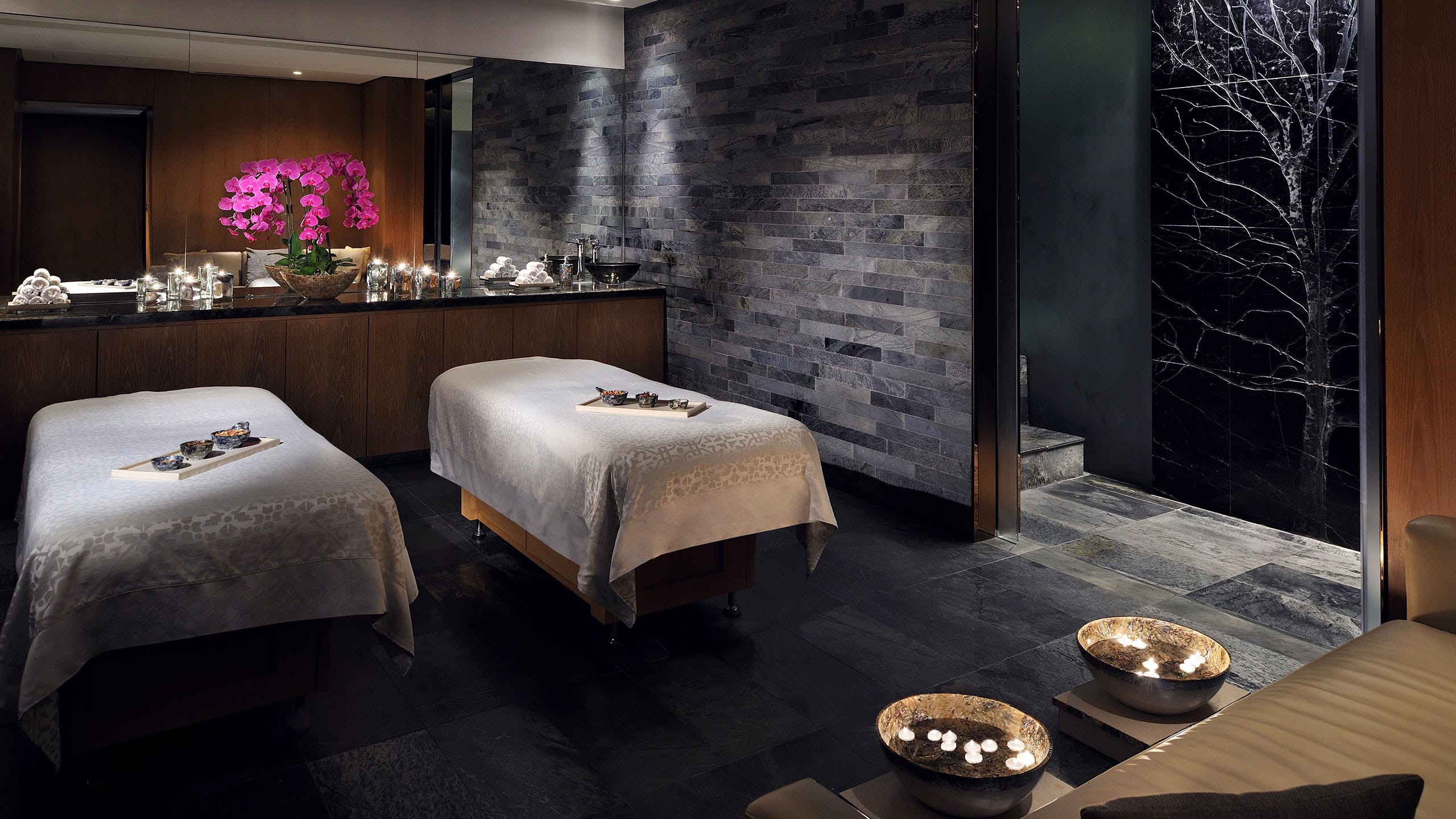 Park Hyatt Abu Dhabi Hotel and Villas Atarmia Spa Couple Treatment Room