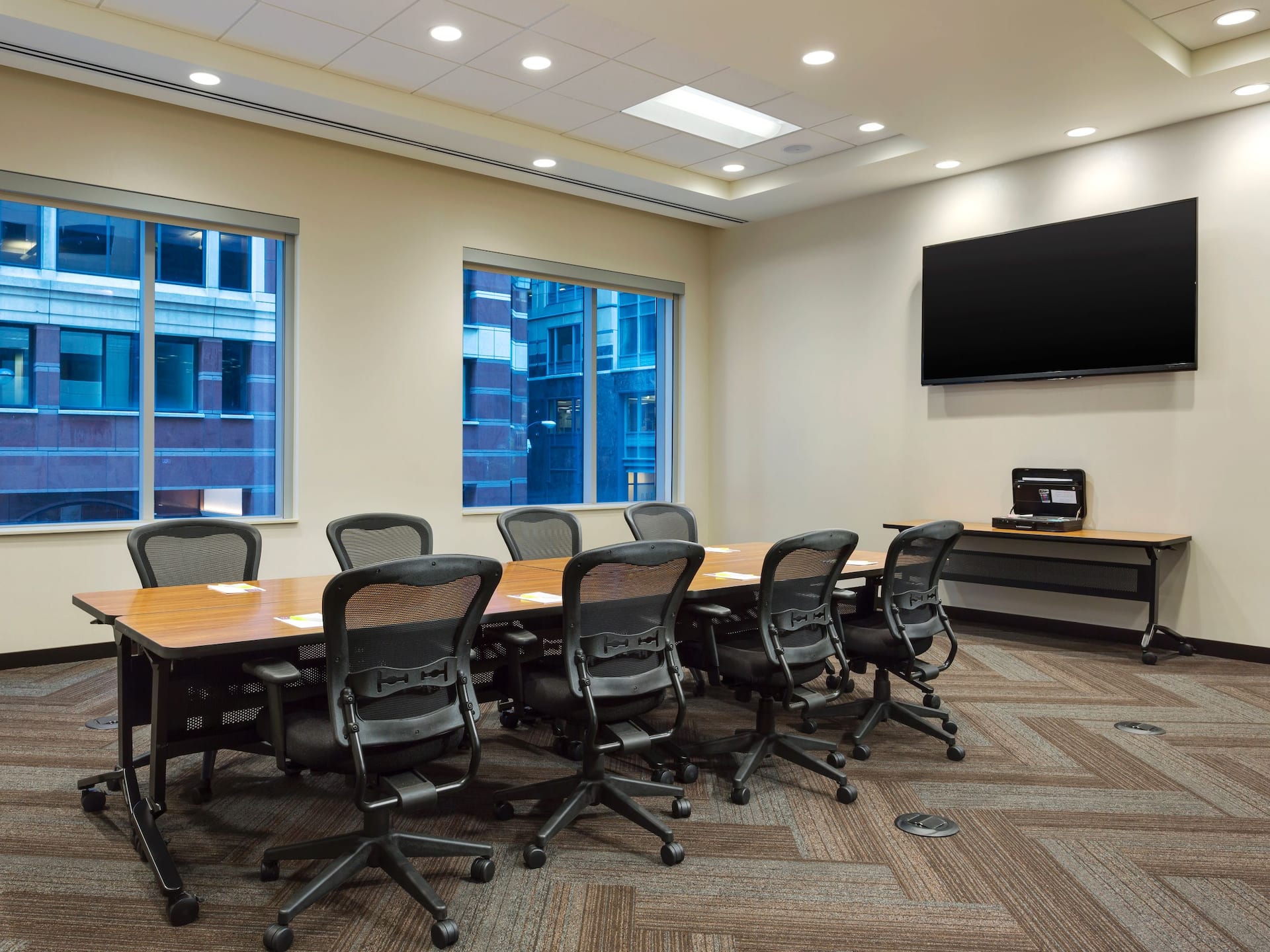 Hyatt Place Chicago/Downtown-The Loop Boardroom