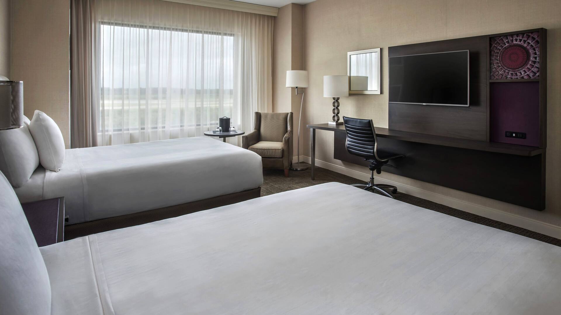 Standard Double Room Hyatt Regency Pittsburgh International Airport