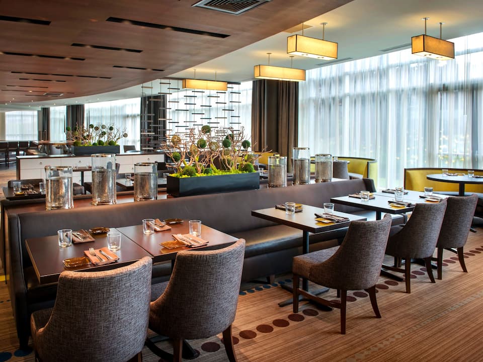 Restaurants Hyatt Regency Pittsburgh International Airport