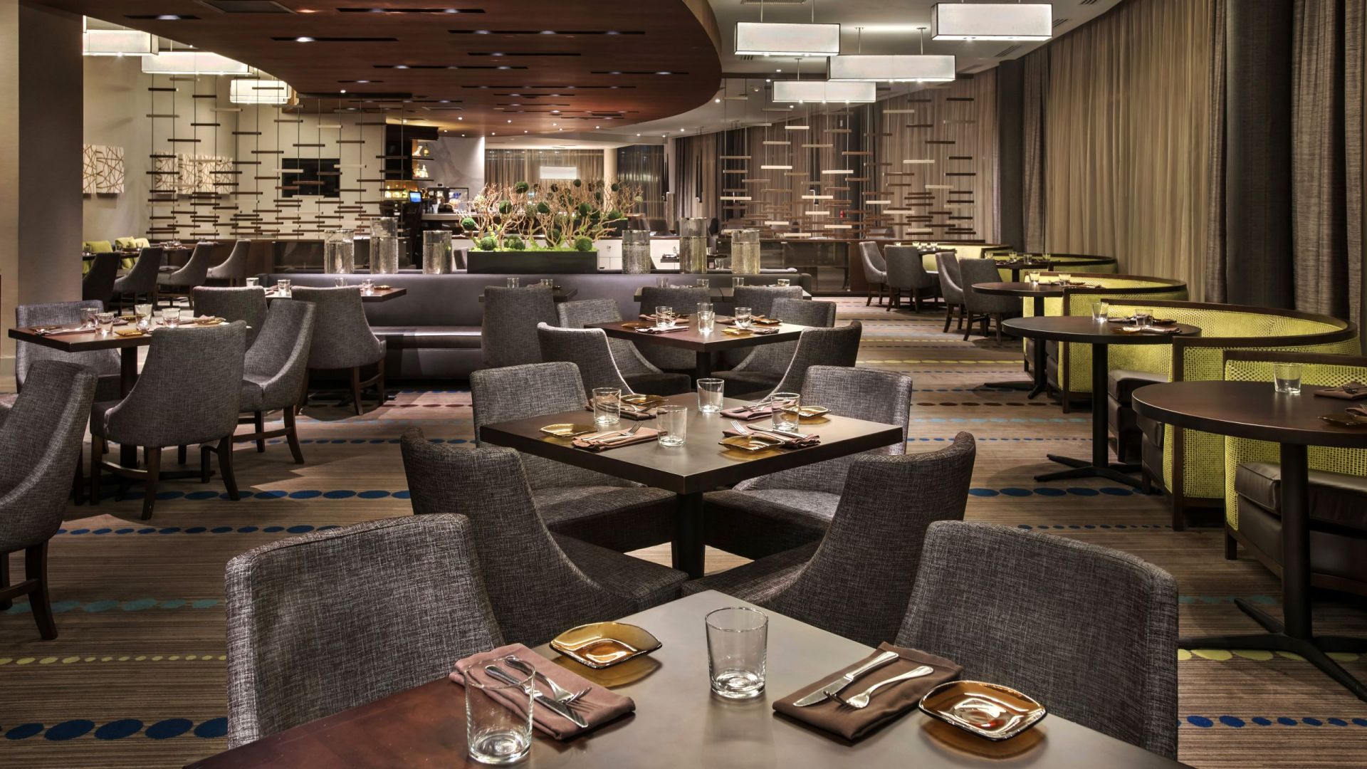 Locally Sourced Airport Dining Hyatt Regency Pittsburgh Hyatt Regency Pittsburgh International Airport Restaurants