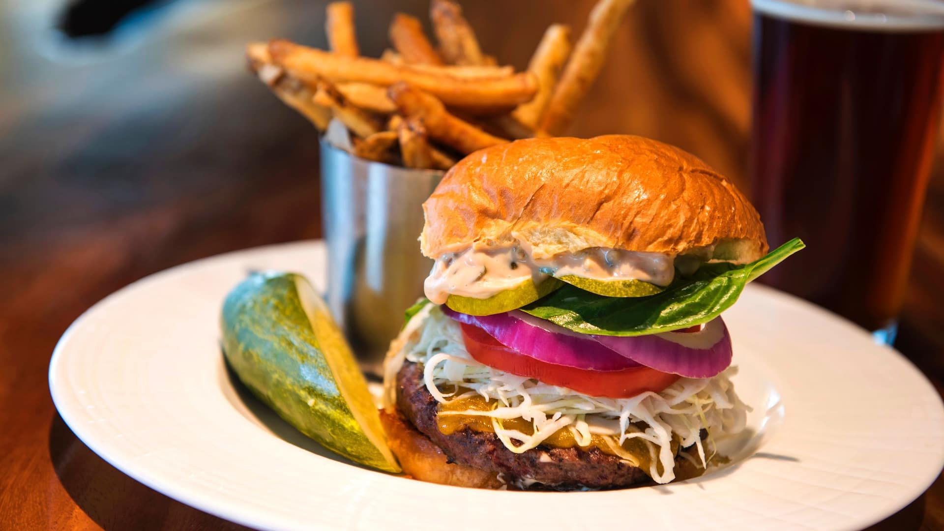 Hyatt Regency Pittsburgh International Airport Food Burger