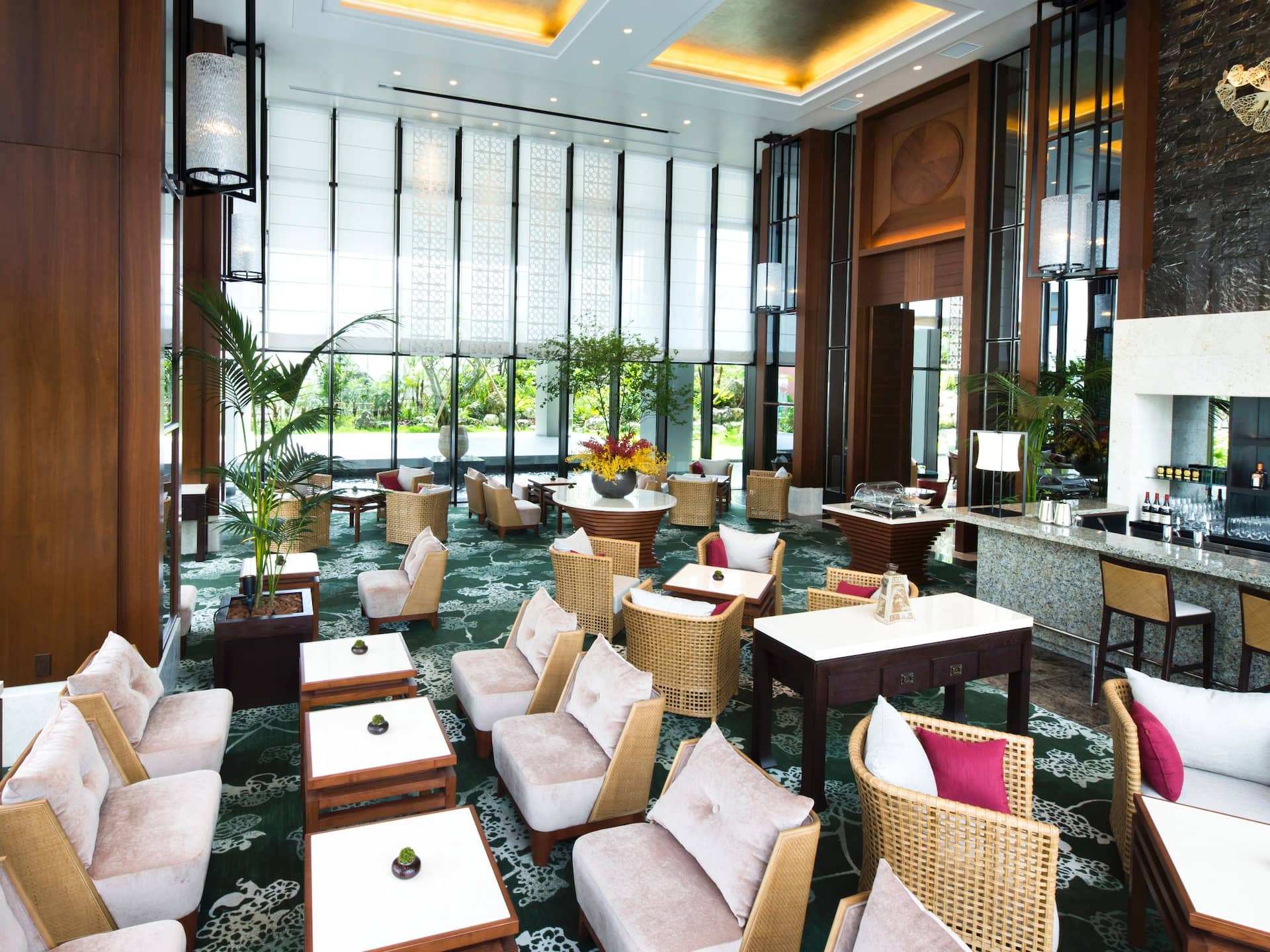Hyatt Regency Naha, Okinawa Lounge