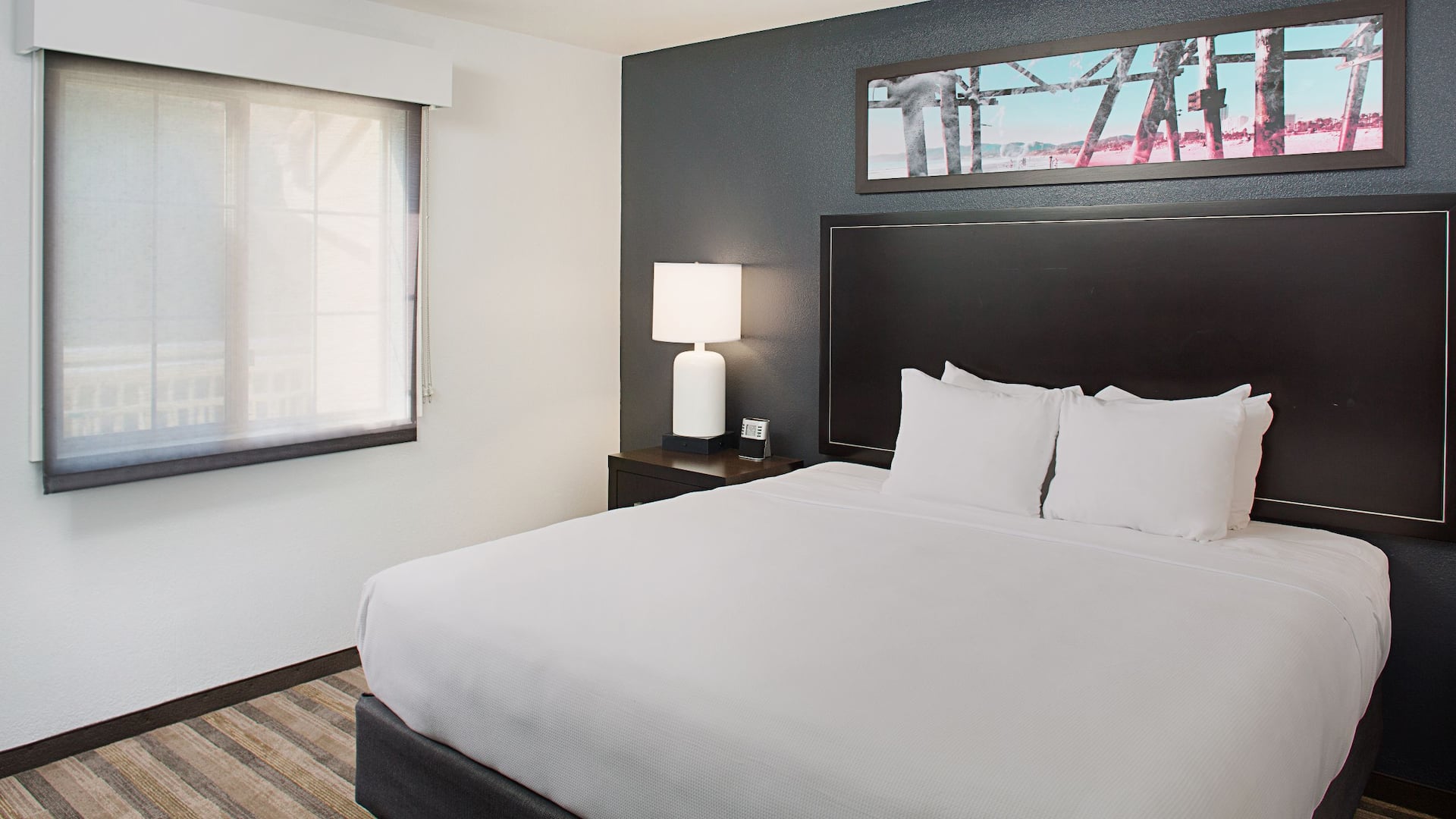 Hyatt House Dallas/Las Colinas Suite