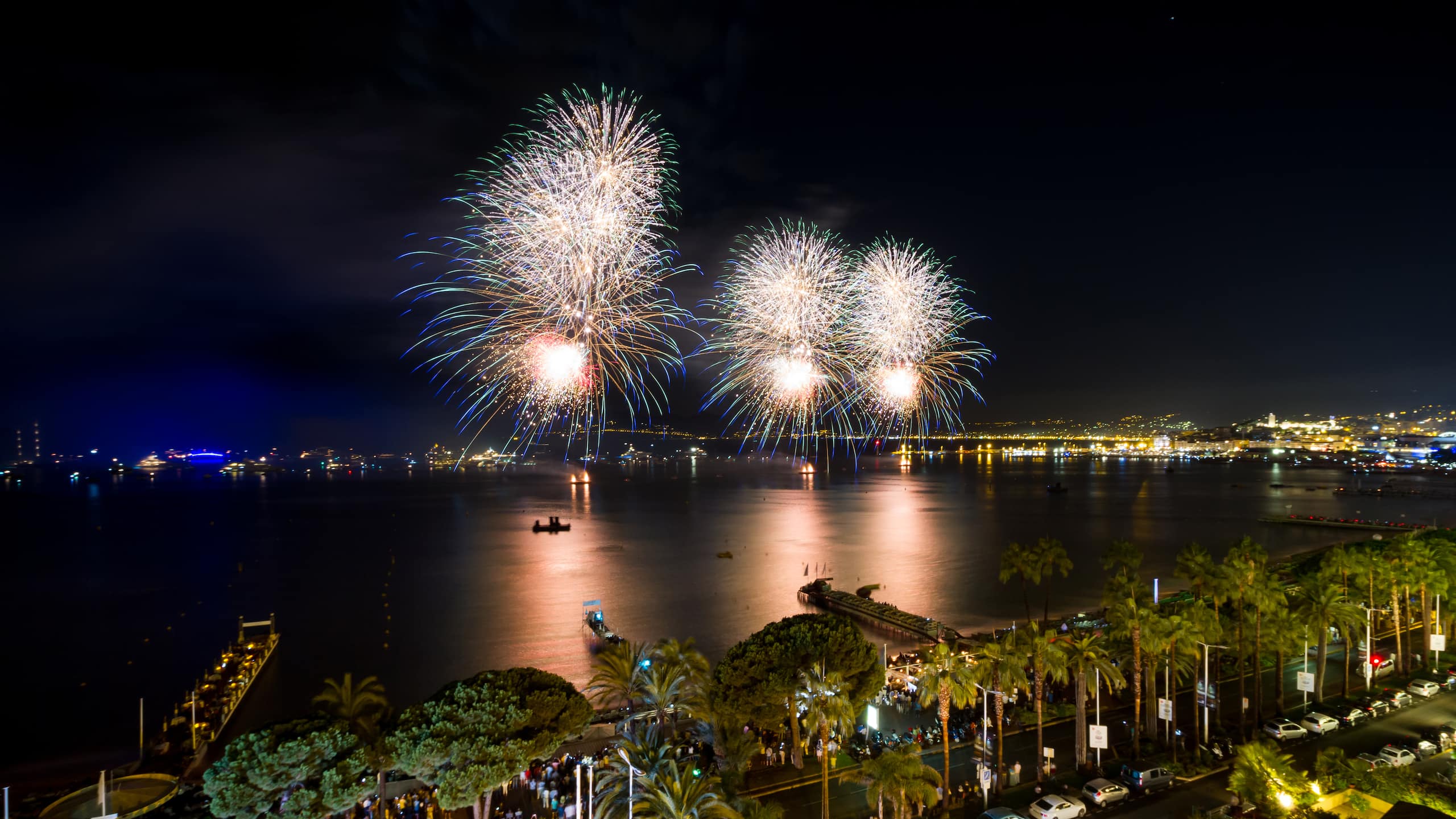 Hôtel Martinez Fireworks