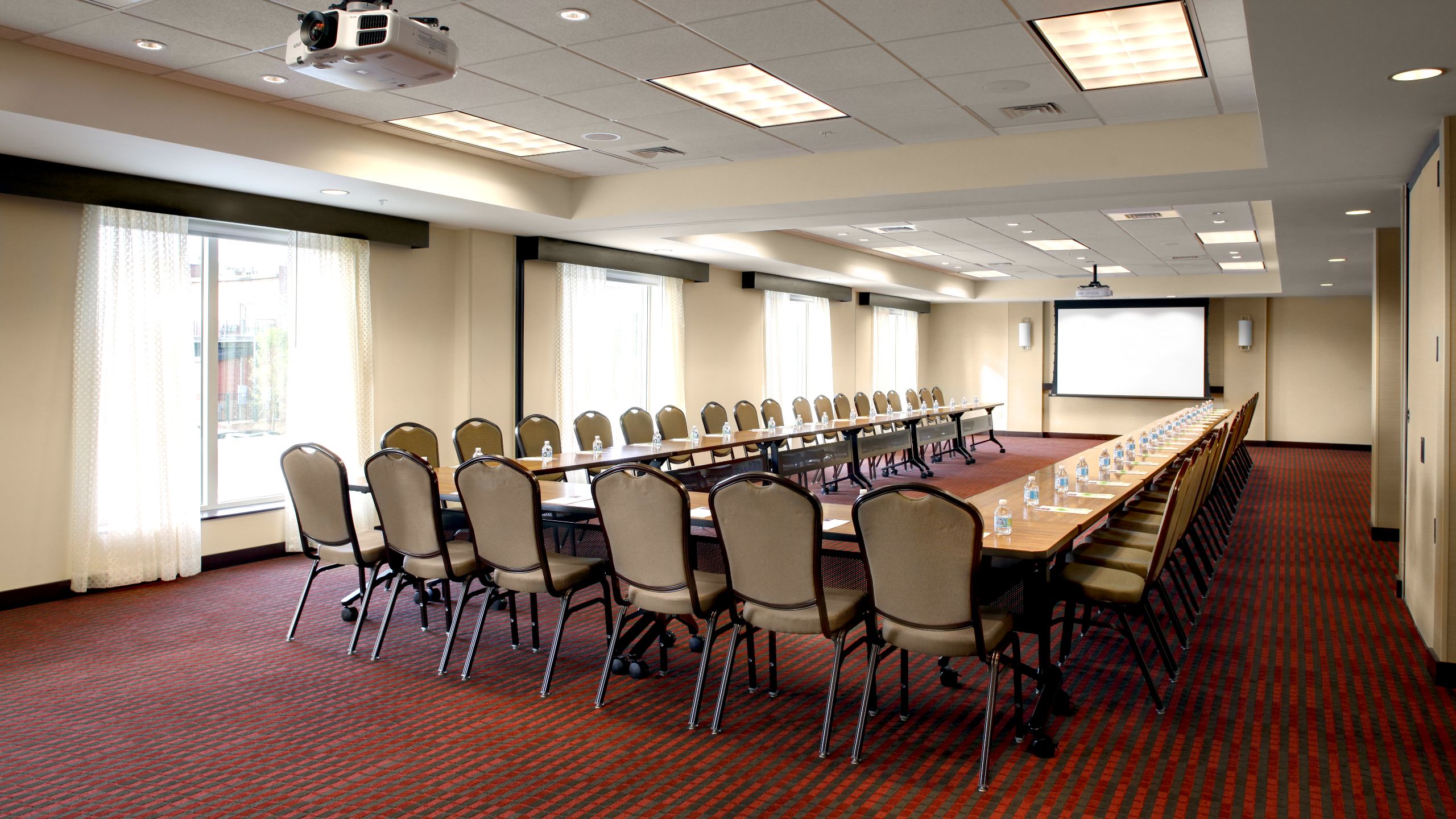 Hyatt Place Columbia/Downtown/The Vista Meeting Room U Shape Set Up