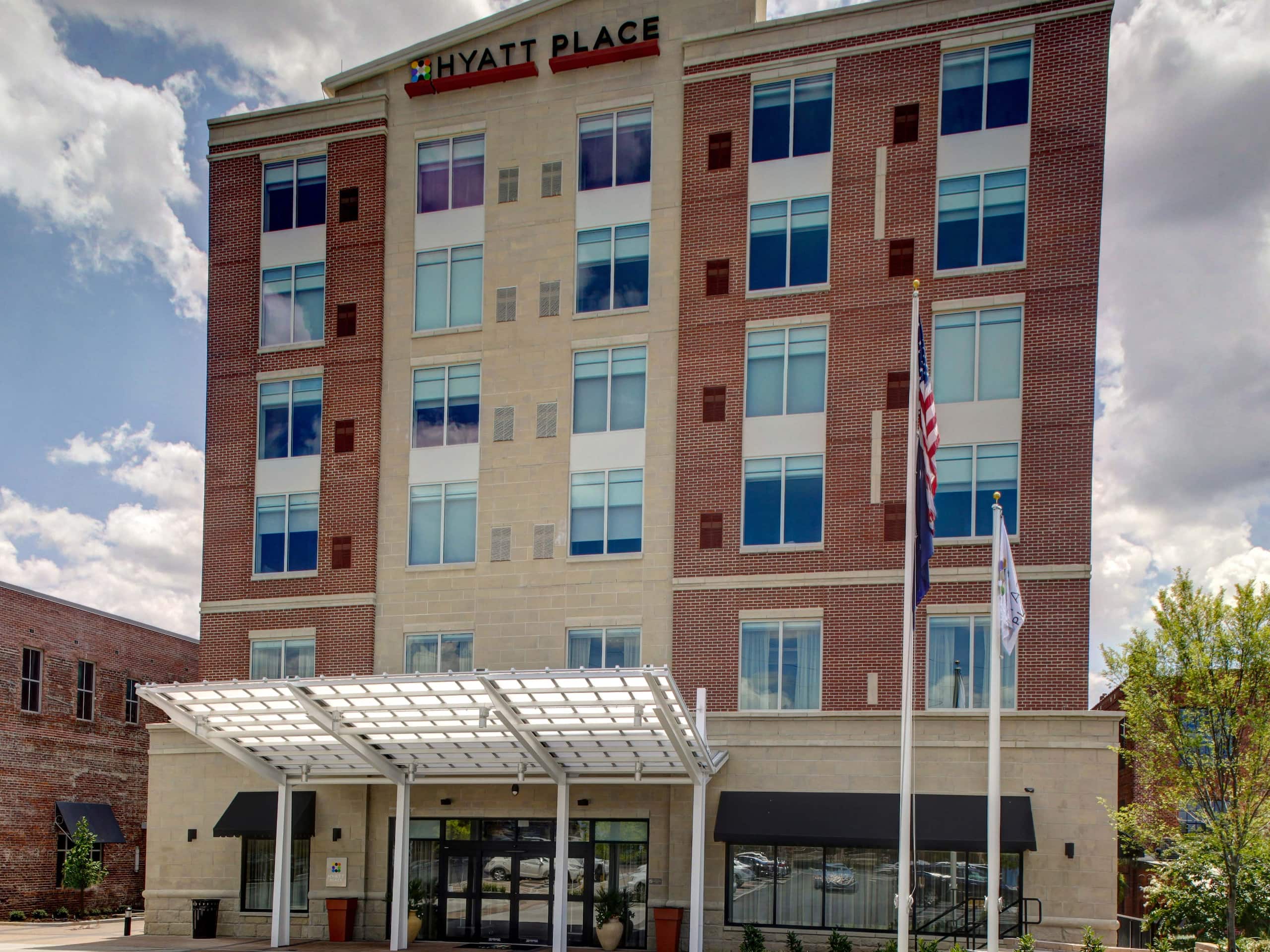 Cozy Hotel Near University Of South Carolina Hyatt Place Columbia Cozy Hotel Near University Of South Carolina Hyatt Place Columbia Downtown The Vista