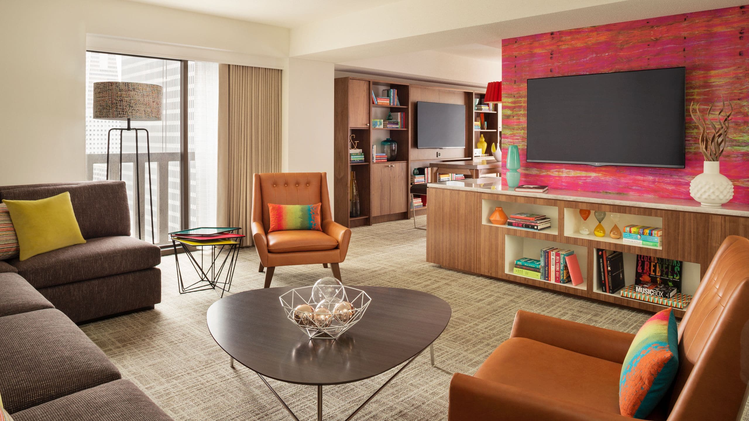 バルコニーから湾を望むサンフランシスコのホテル | ハイアット