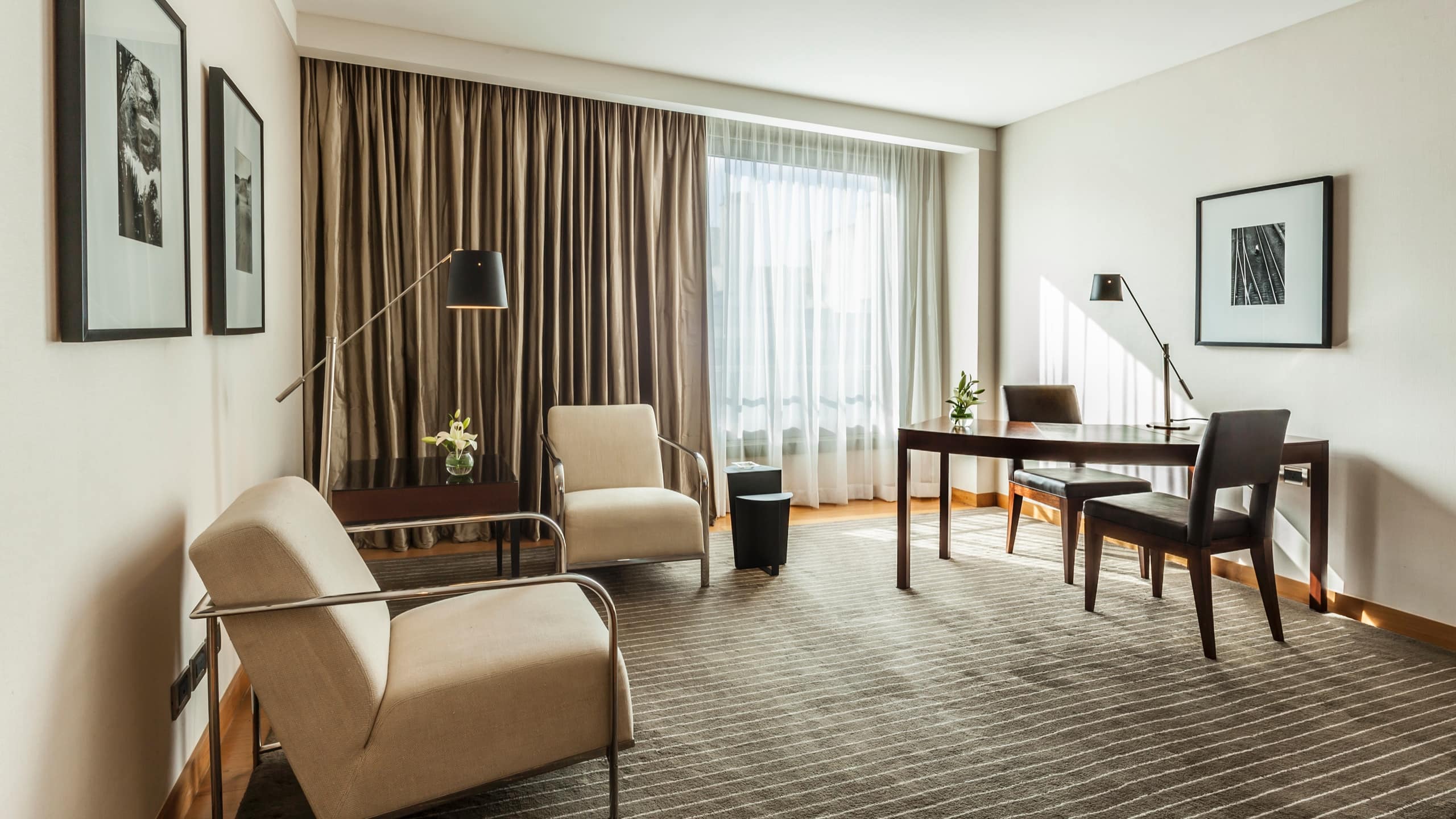 1 de 2 Palacio Duhau - Park Hyatt Buenos Aires Living Room Park One Bedroom Suite