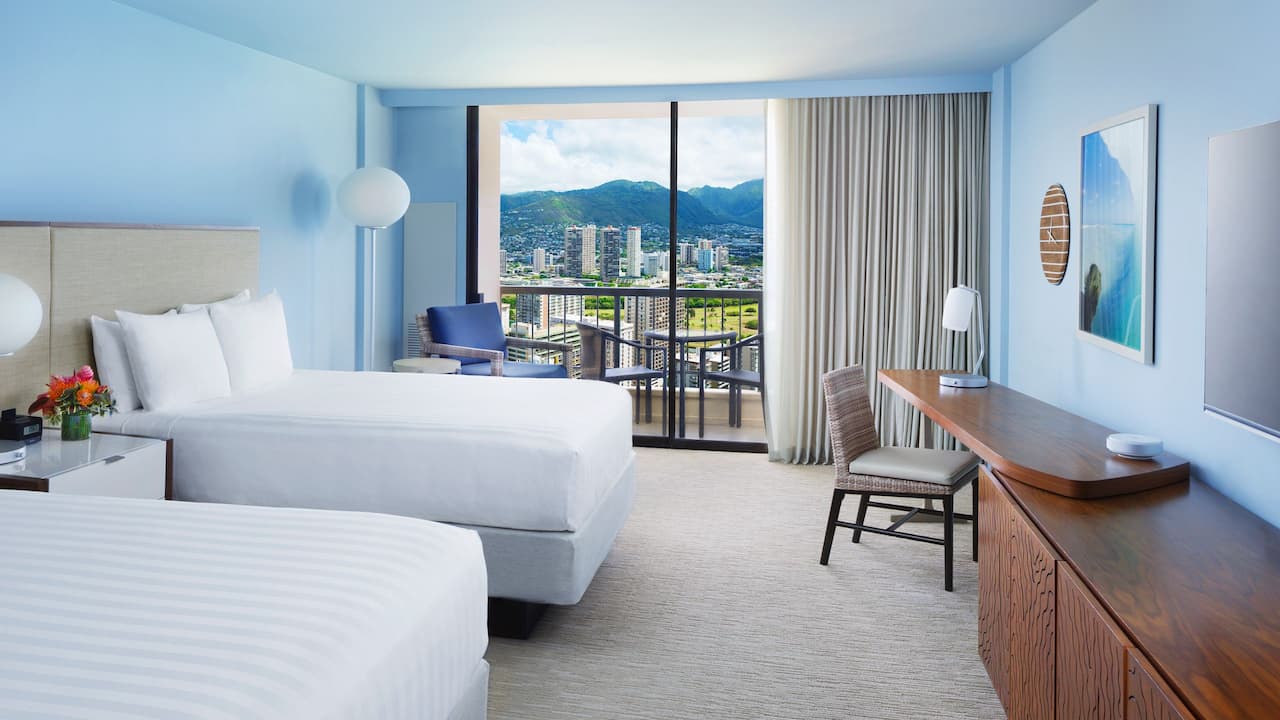 Waikiki Beach Suites Rooms Hyatt Regency Waikiki Beach Resort