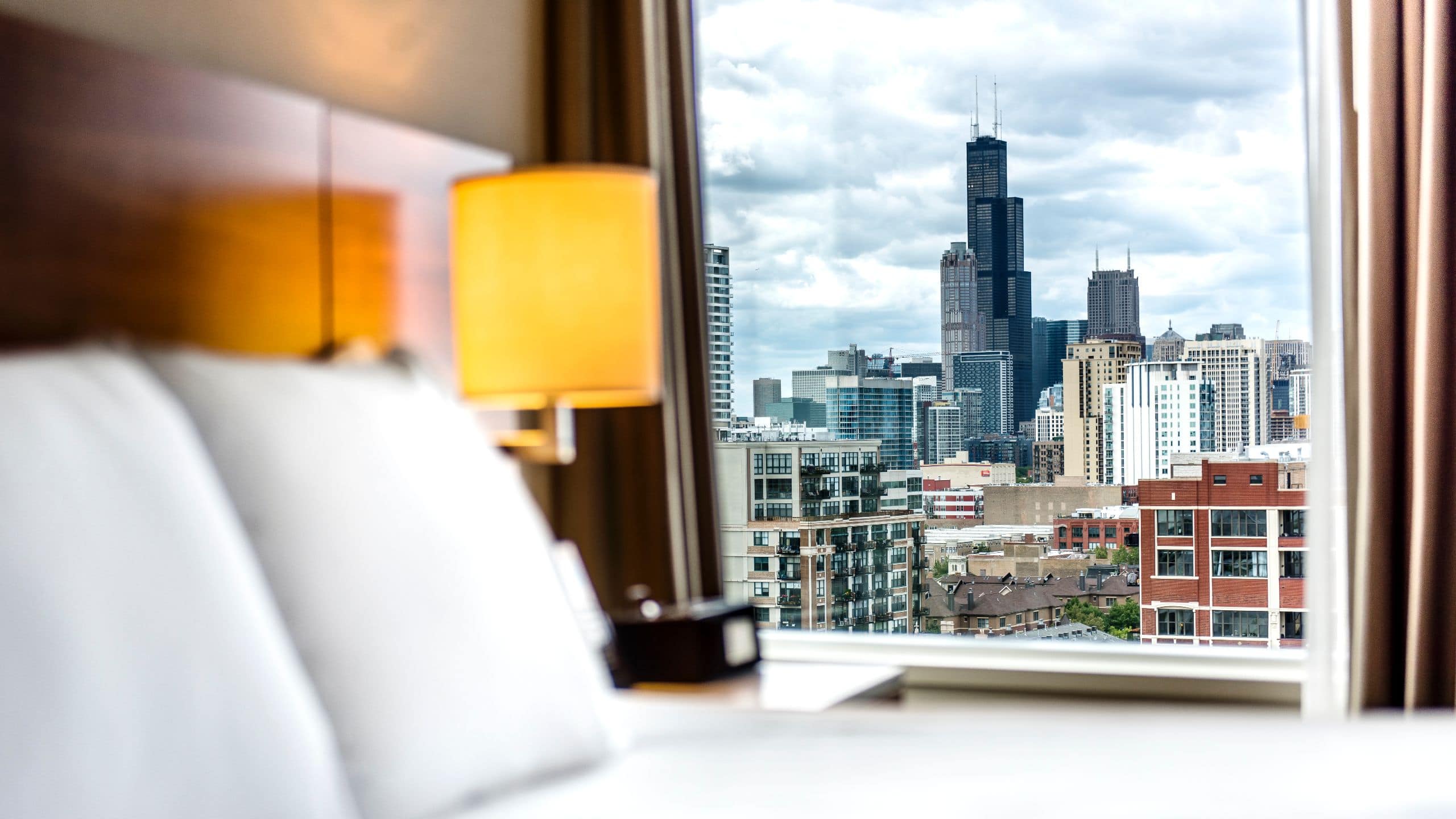 Hyatt Regency McCormick Place Corner King Willis Tower