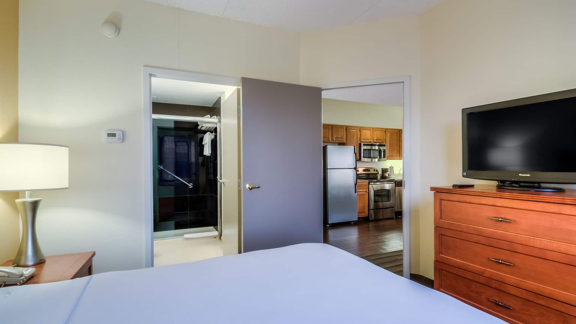 第 2，共 4 Hyatt House Chicago/Schaumburg Renovated 2 Bedroom