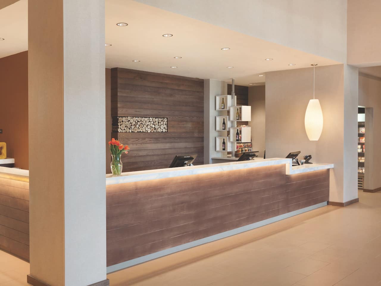 Front Desk Hyatt House Emeryville / San Francisco Bay Area