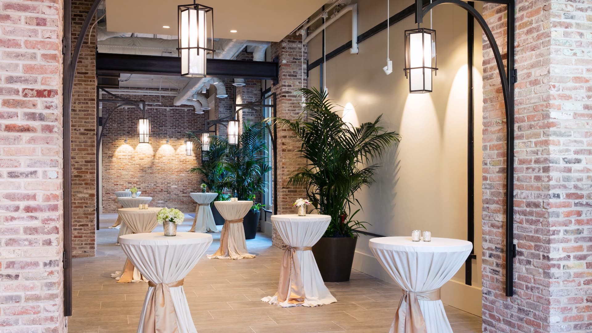 Ballroom at Hyatt Place Charleston/Historic District