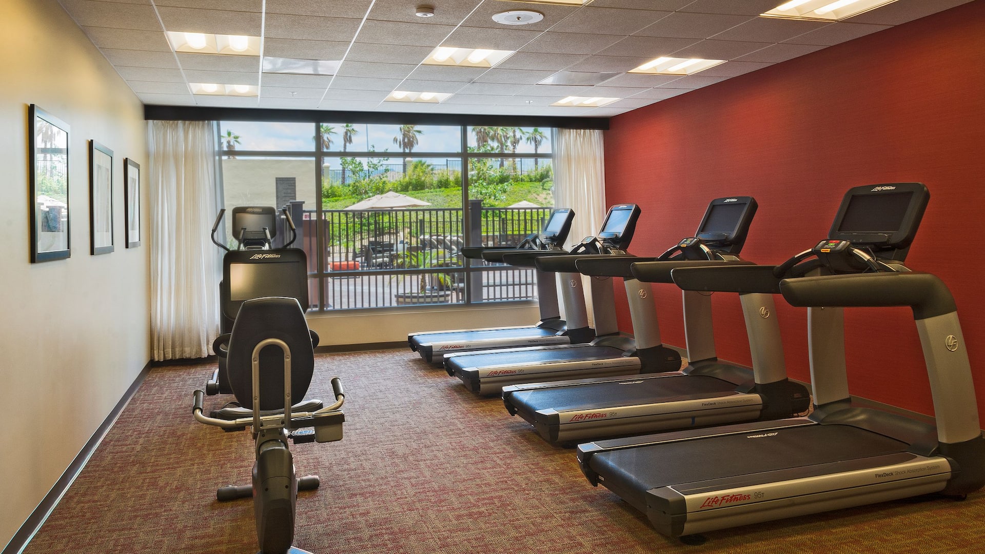 Hyatt Place Los Cabos Gym