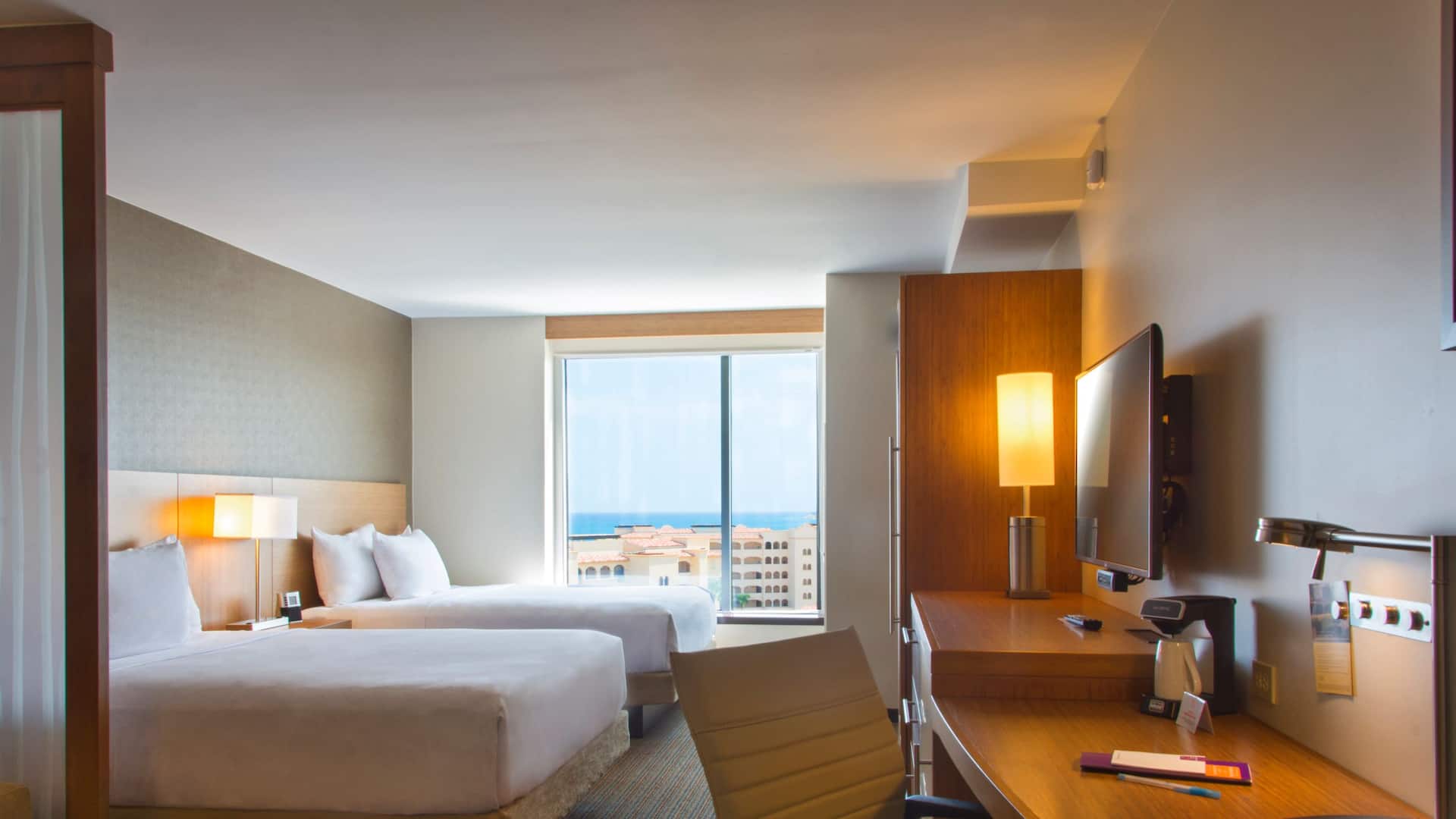 Hyatt Place Los Cabos Queen View
