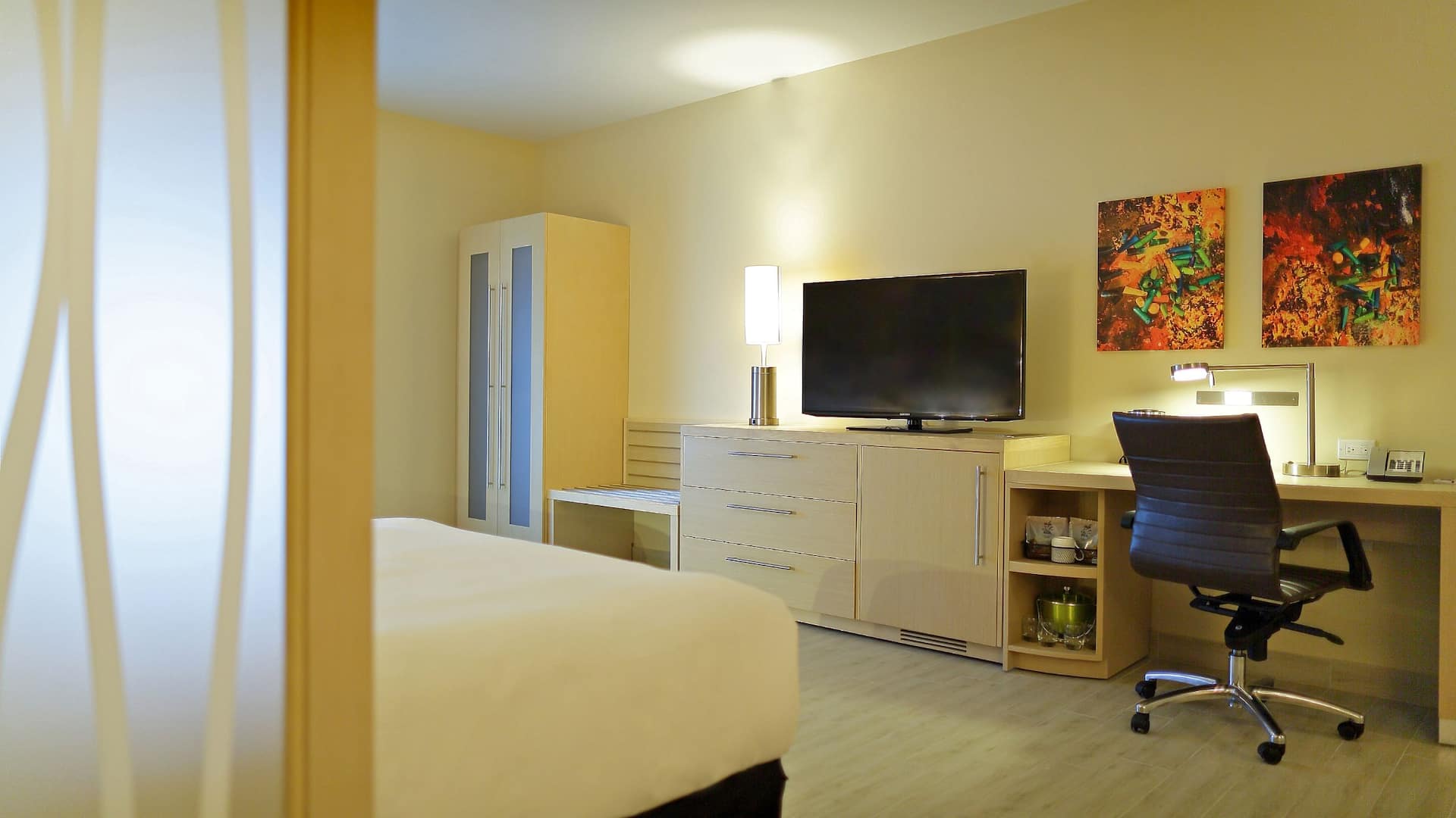 Hyatt Place Tegucigalpa Standard King Room