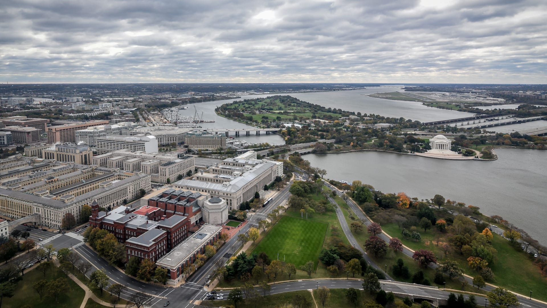 Hyatt Place Washington DC/National Mall Aerial of the National Mall and Tidal Basin