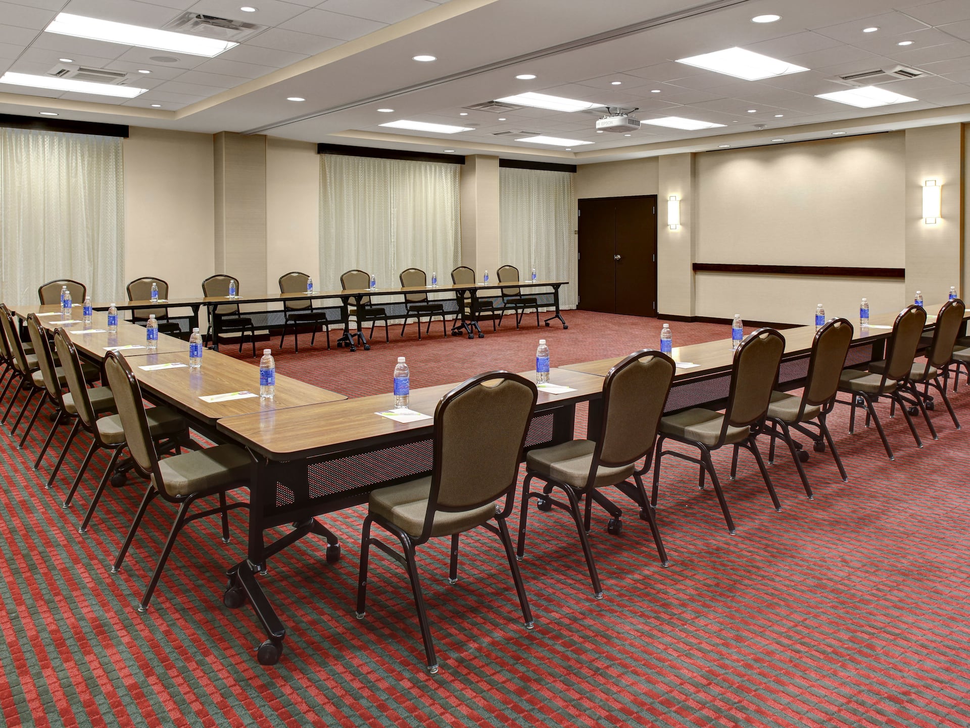 Hyatt Place Boulder/Pearl Street Meeting Place 123 U Shape