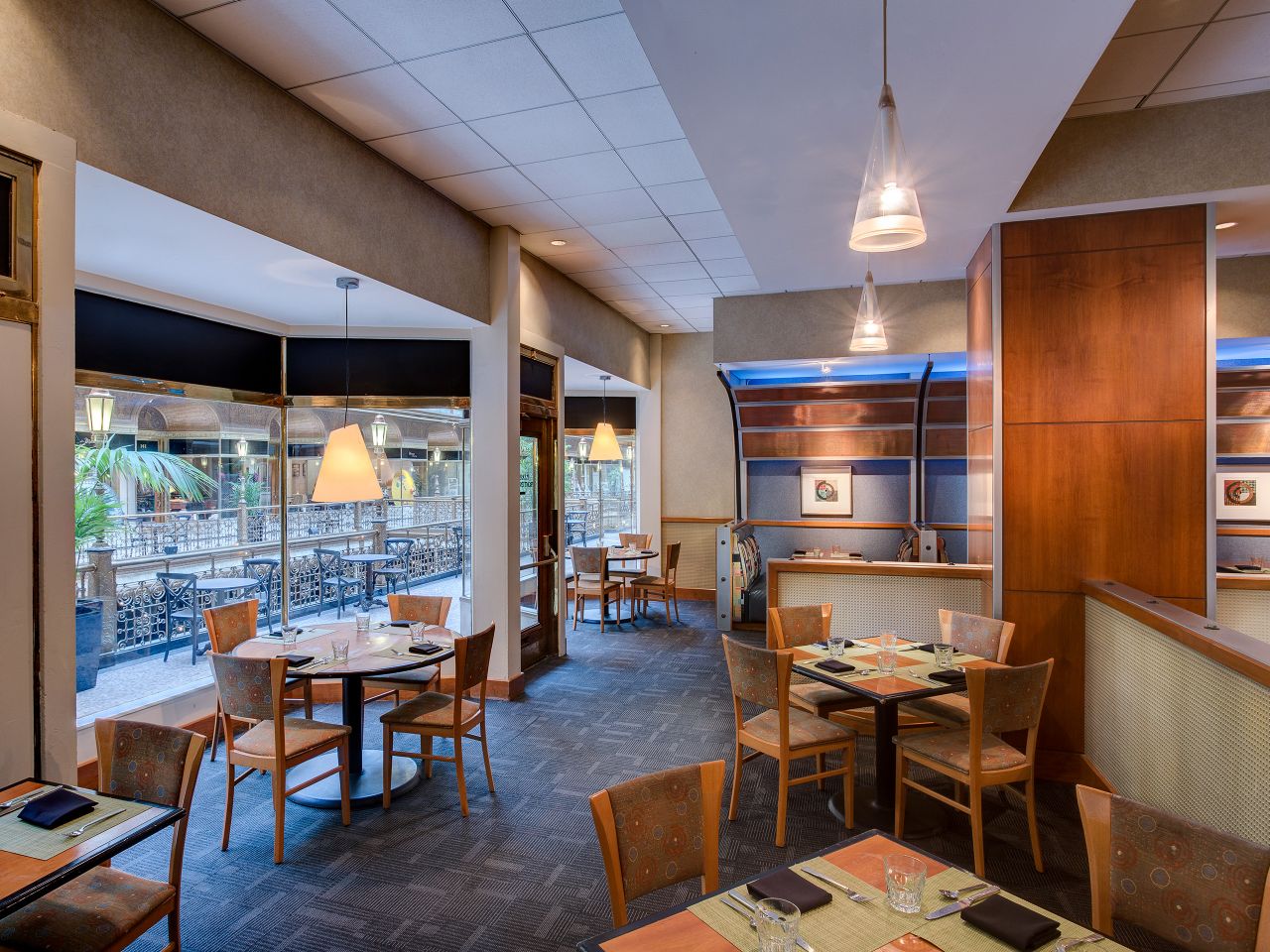 Downtown Cleveland Restaurants Hyatt Regency Cleveland