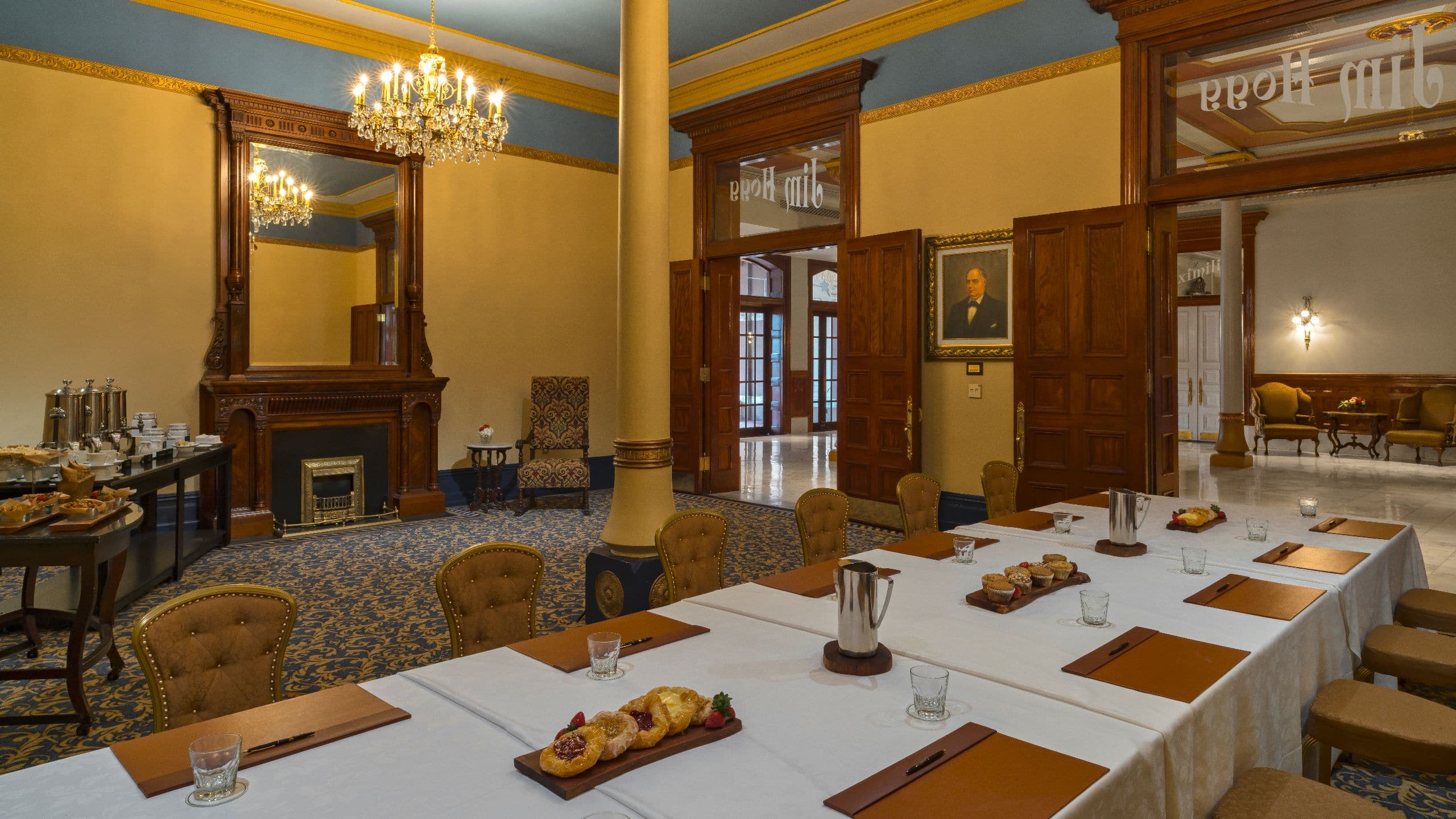 The Driskill Jim Hogg Room Conference