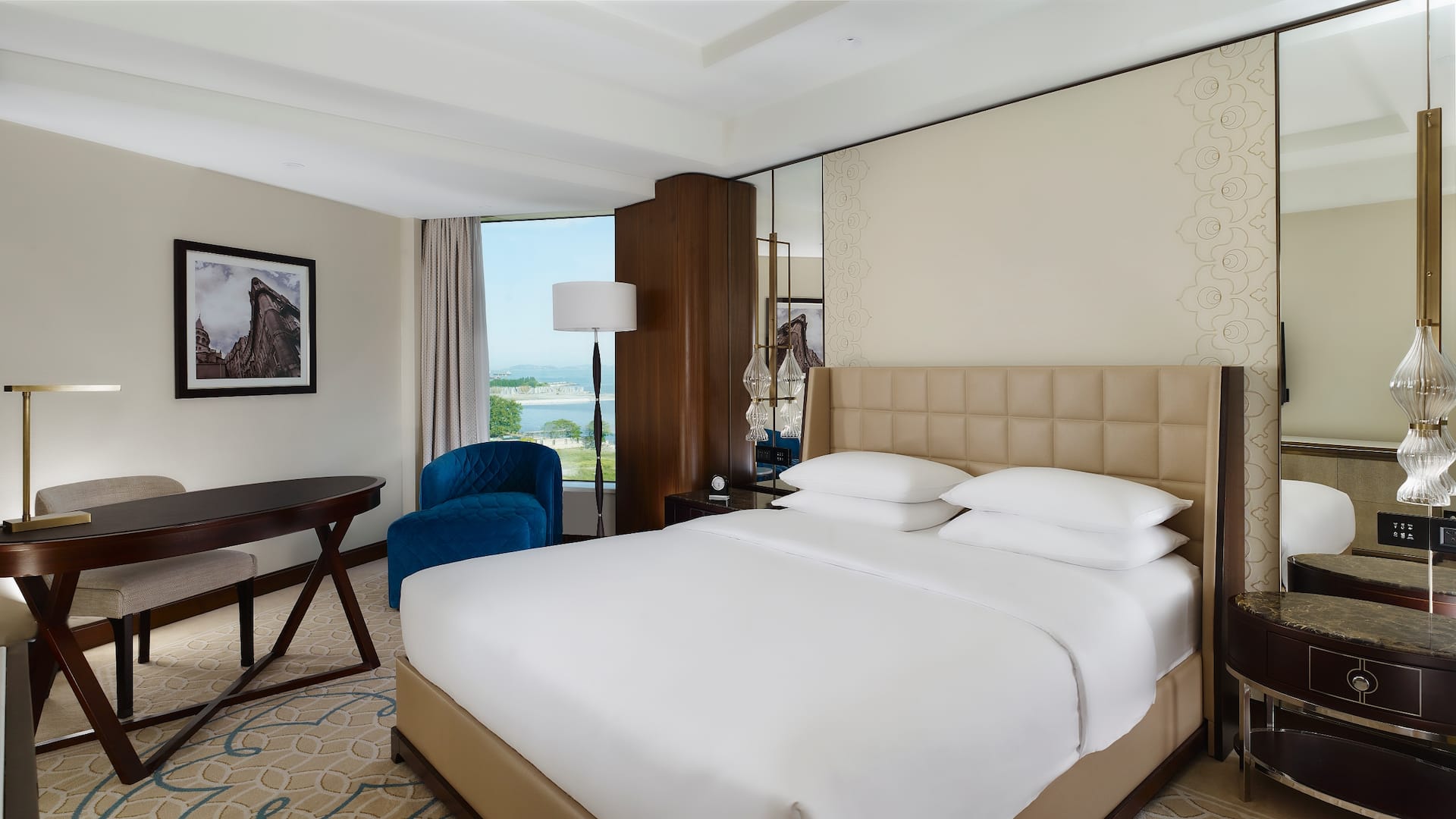 5 de 7 Hyatt Regency Istanbul Standard King Room
