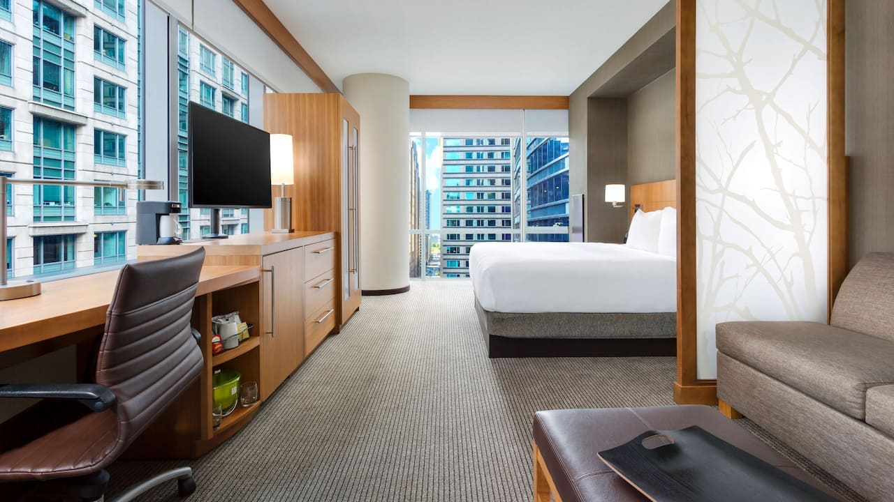 Hyatt Place hotel rooms downtown Chicago Hyatt Place hotel rooms downtown Chicago