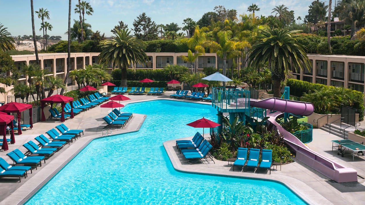 Hyatt Regency Newport Beach Oasis Pool