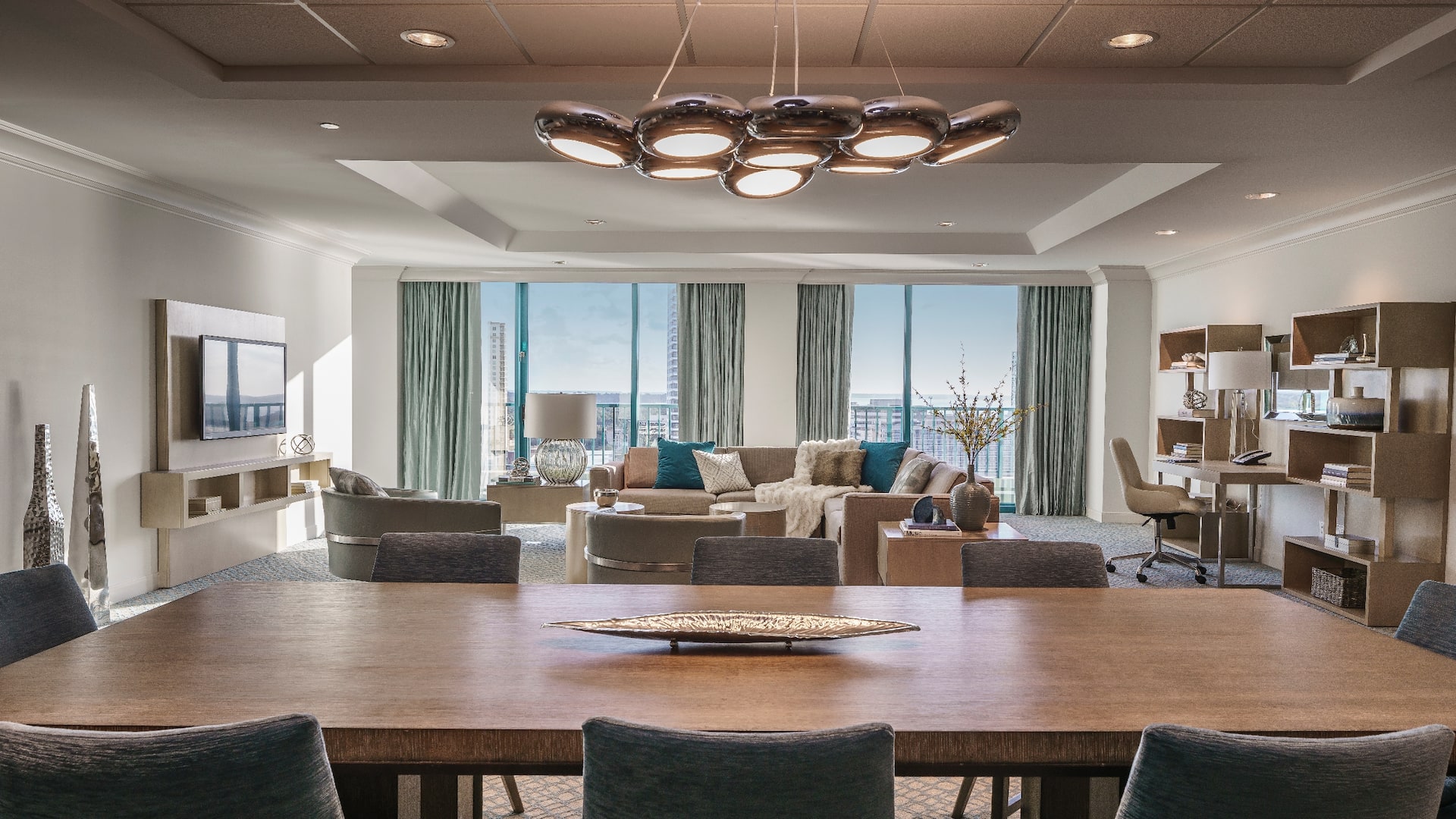 Hyatt Regency Jacksonville Riverfront Presidential Suite Dining Room