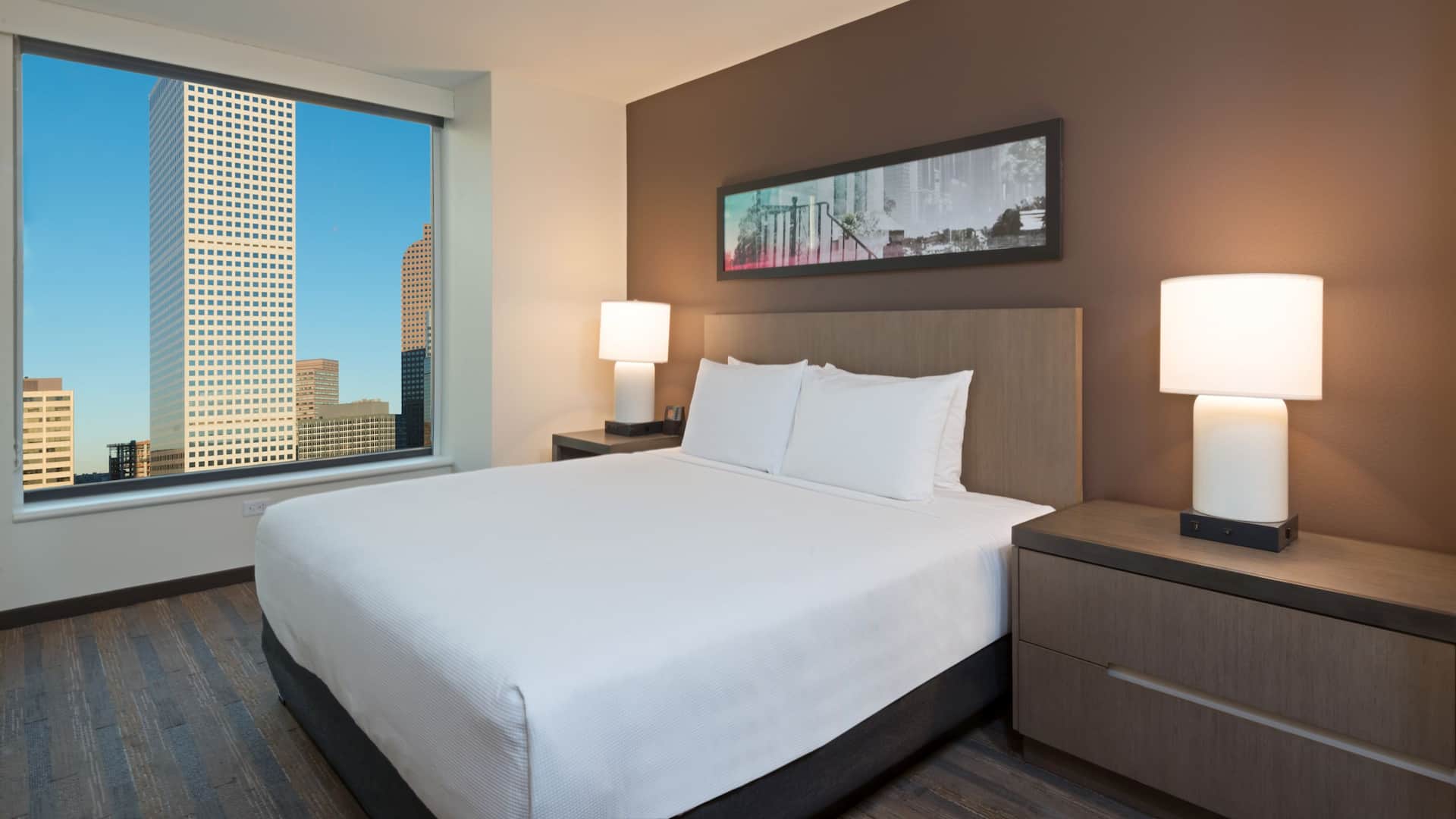 3/4 Hyatt House Denver/Downtown One Bedroom Suite Sleeping Area 600