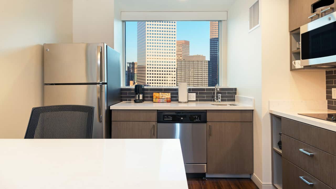 High Floor One Bedroom Suite Kitchen