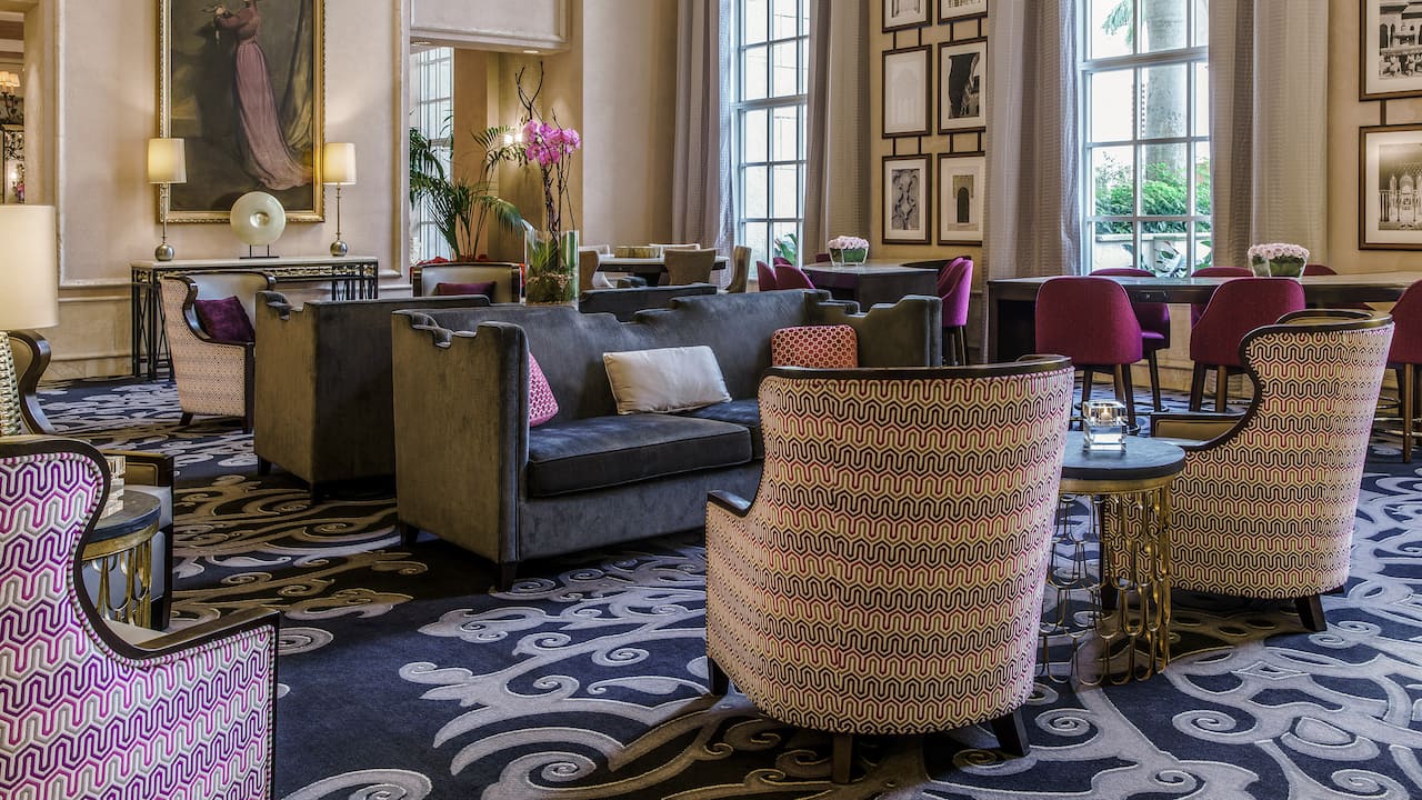 Lobby Seating Hyatt Regency Coral Gables 