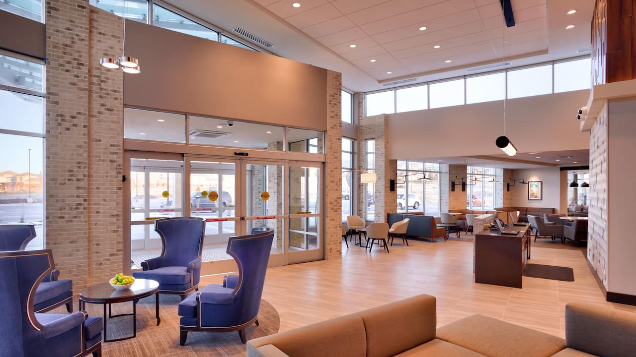 Hotel Entry