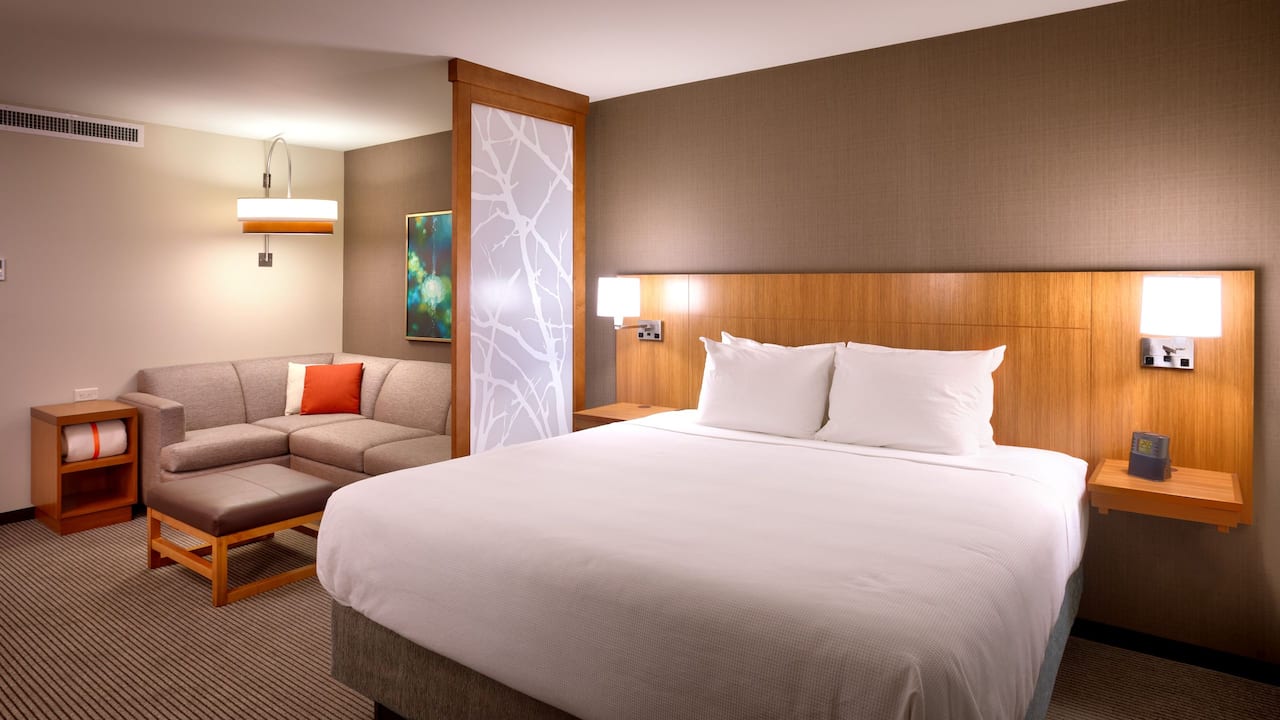 Hotel room in Lehi, Utah with king bed in high floor