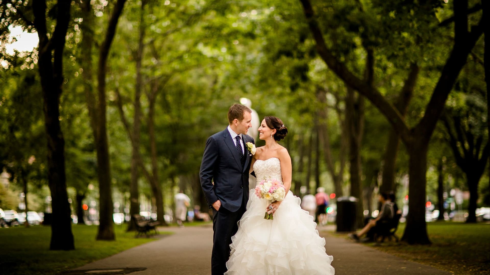Hyatt Regency Boston Wedding Couple