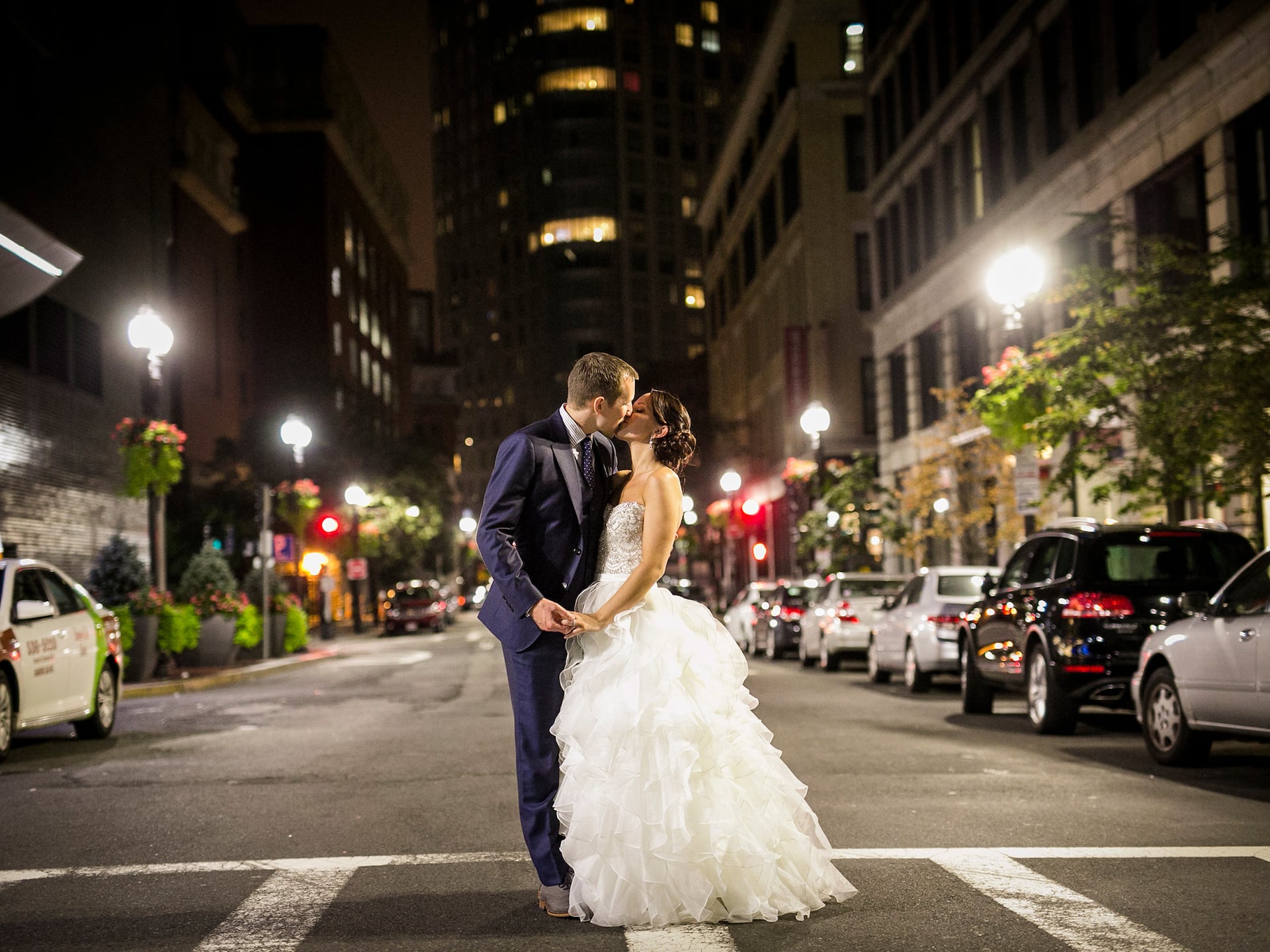 Hyatt Regency Boston Wedding Couple