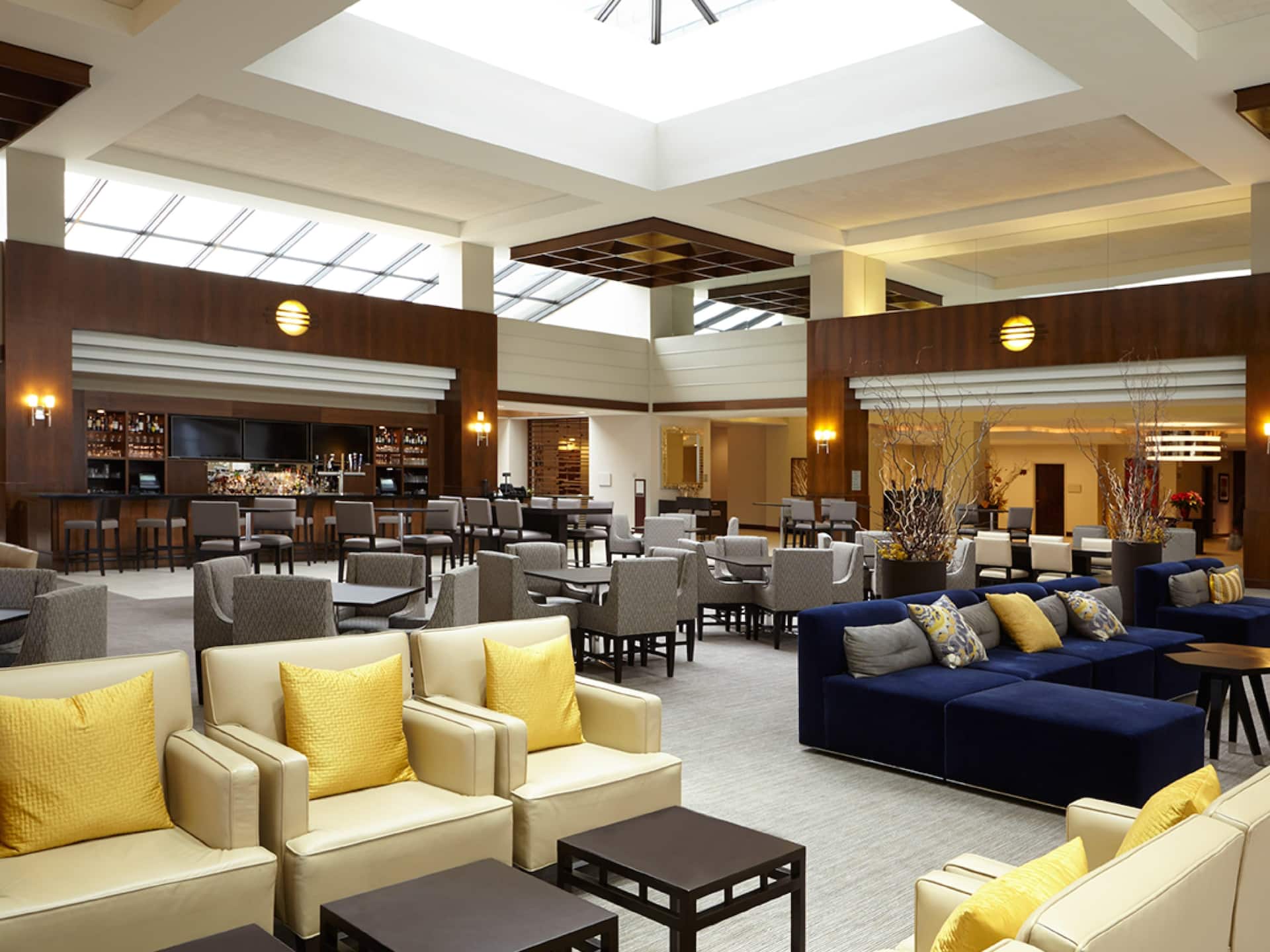 Hyatt Regency Lisle near Naperville Lobby