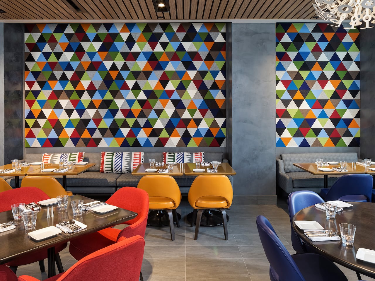 Urbana dining room