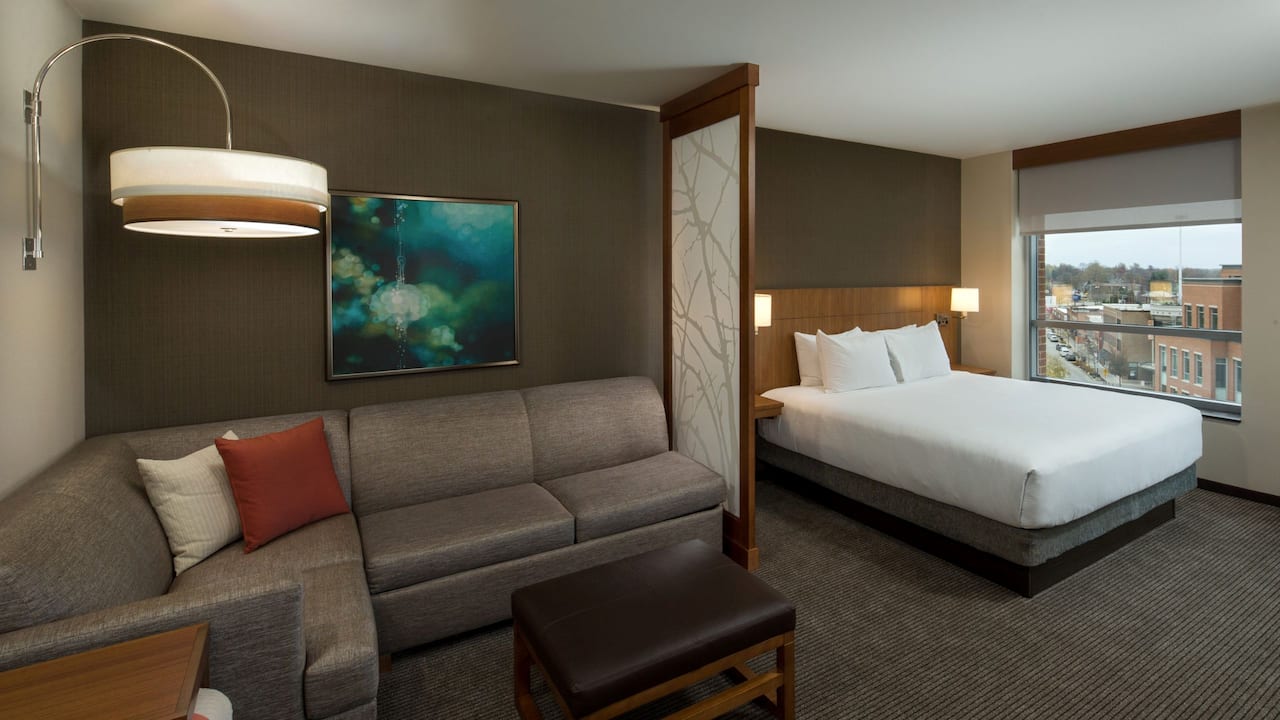 king bedroom