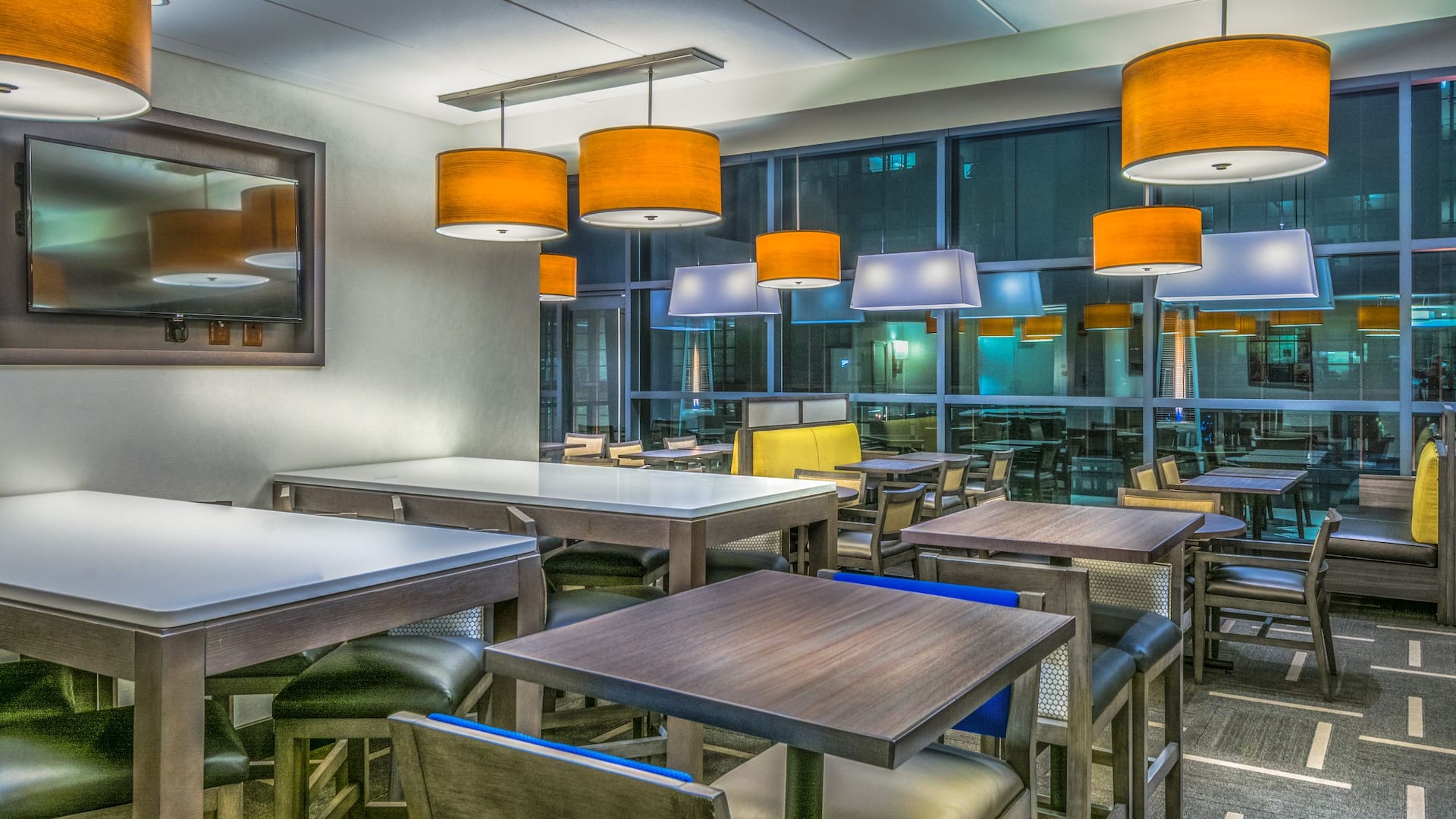 Hyatt Place Washington DC/National Mall Dining Area